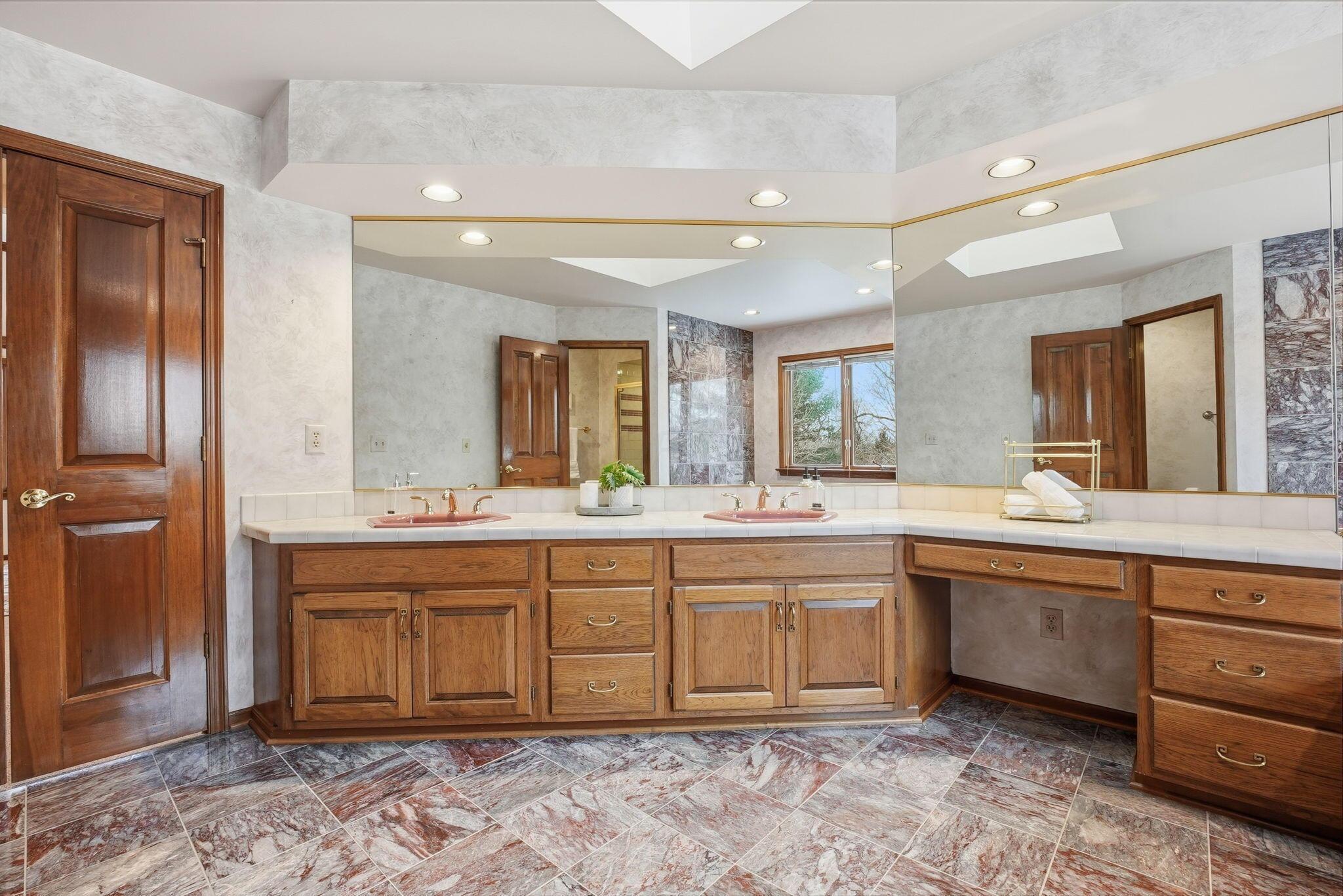 144 Valley Run Place