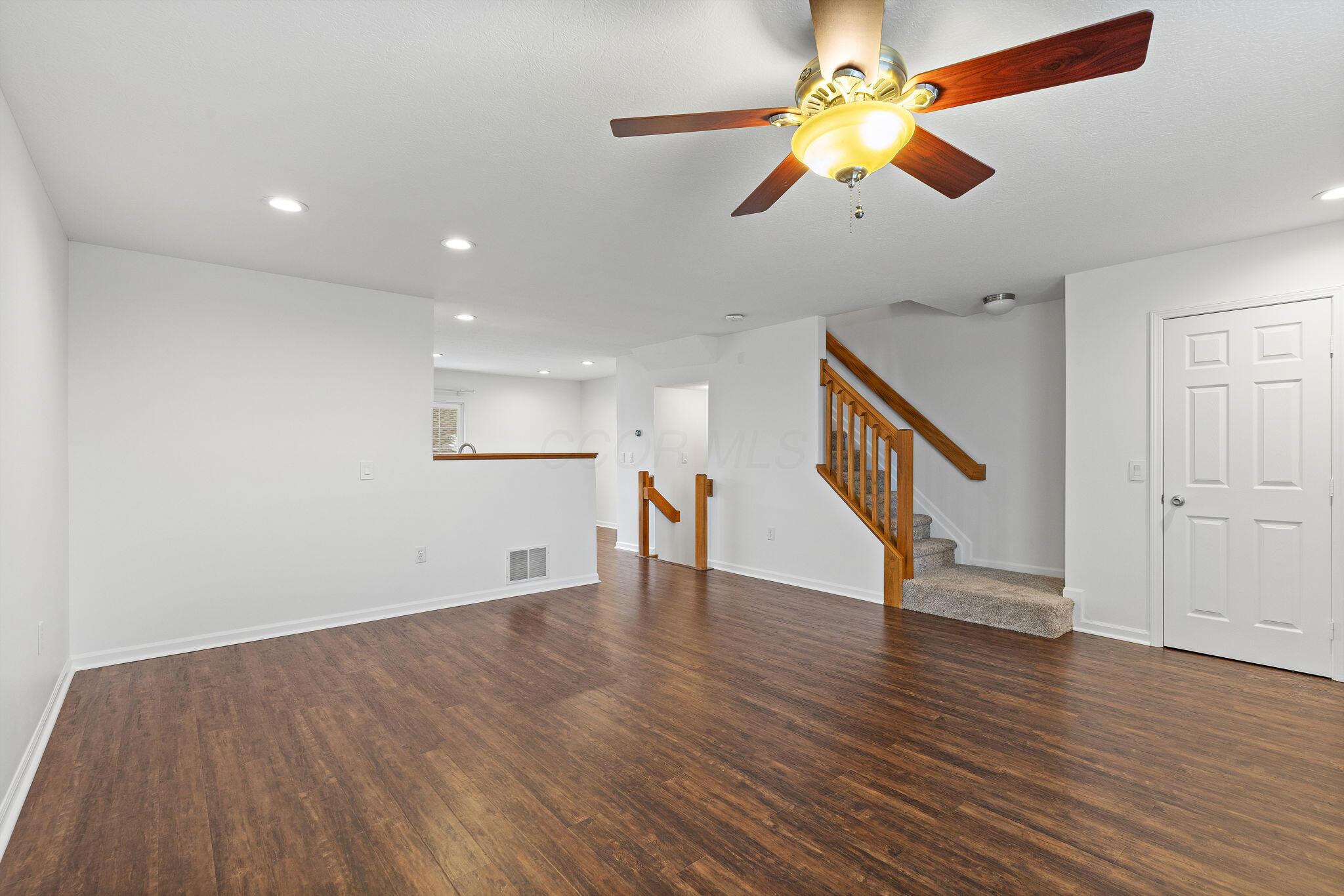 7144 W Campus Road, 28