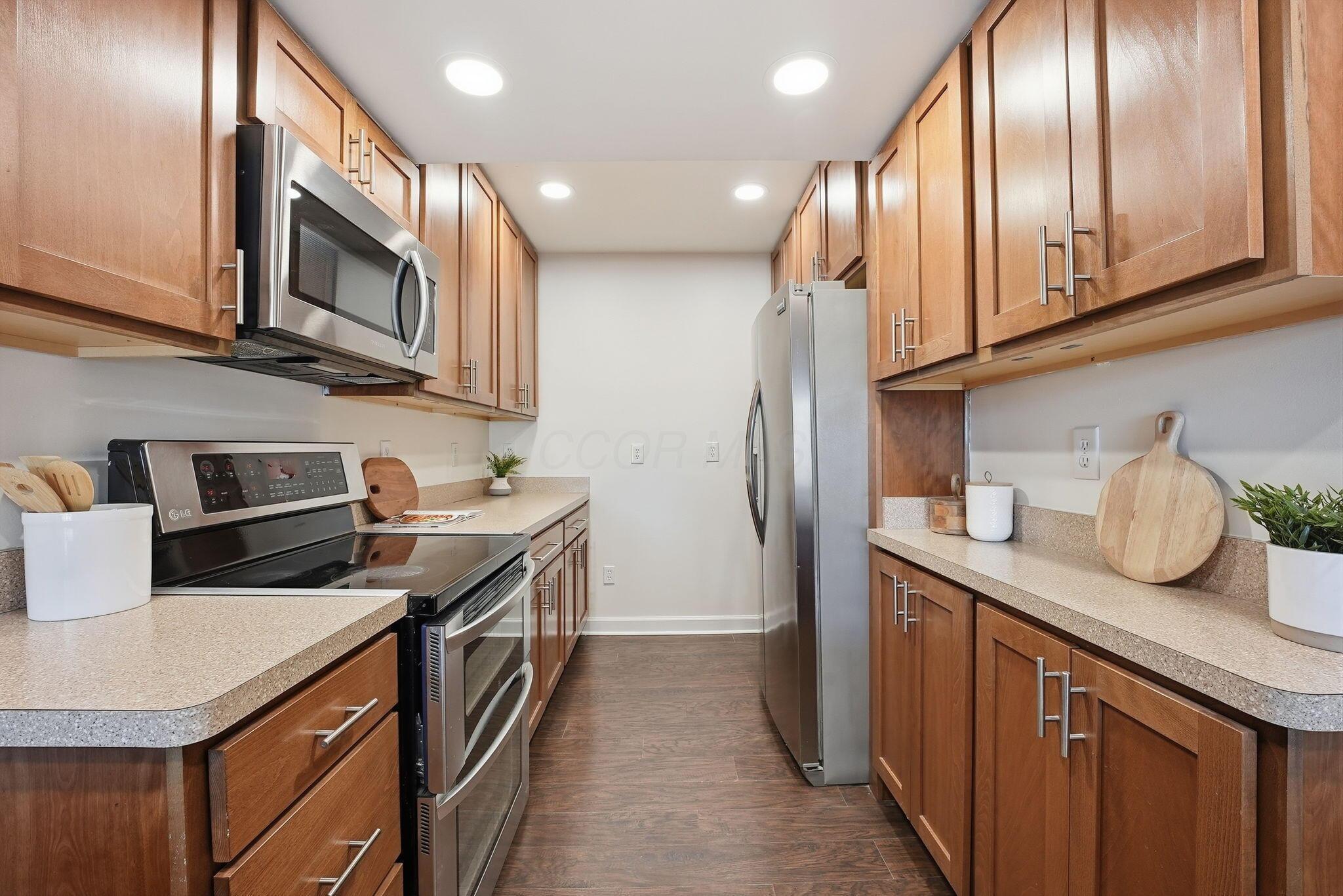 5516 Baneberry Avenue, 30D