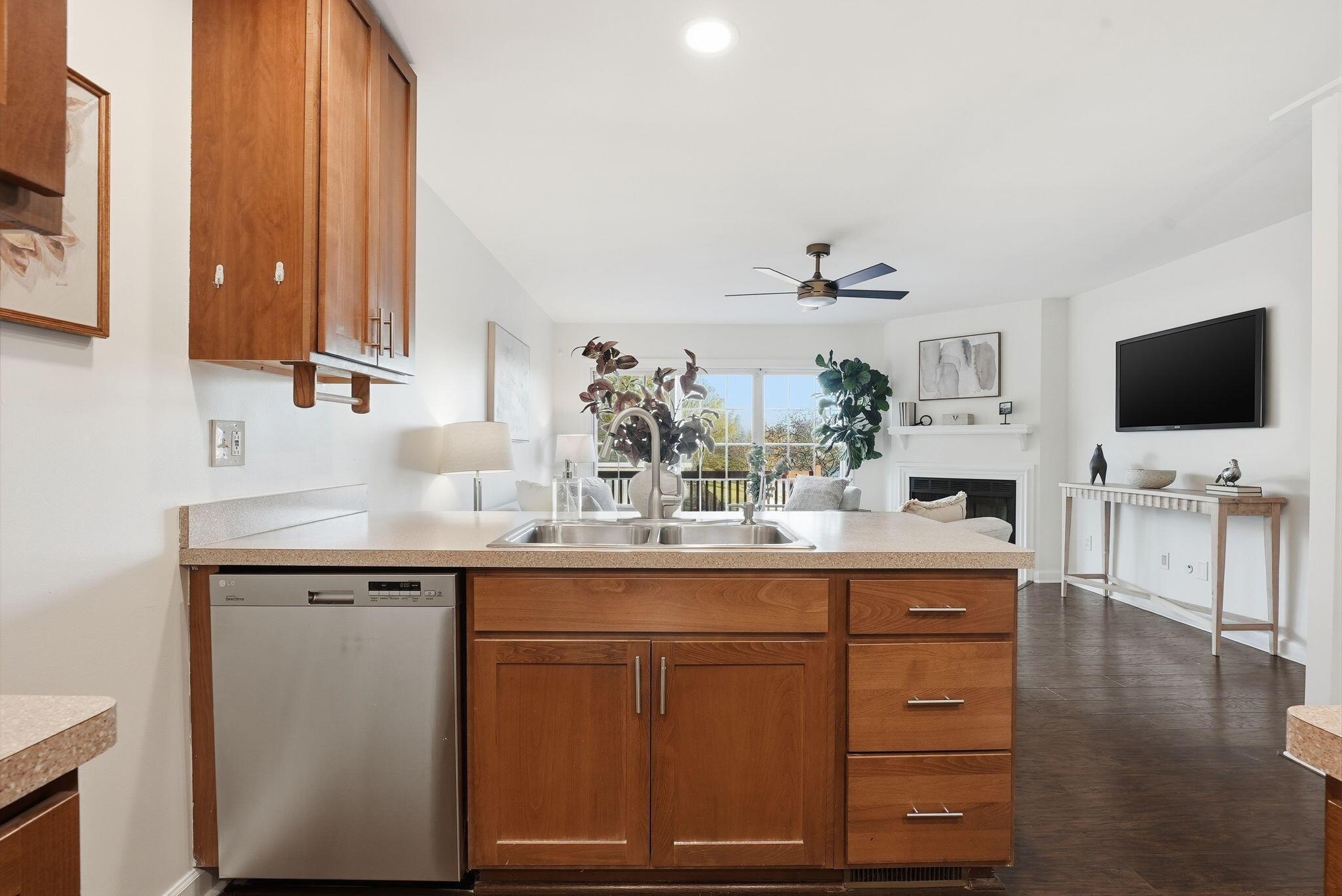 5516 Baneberry Avenue, 30D
