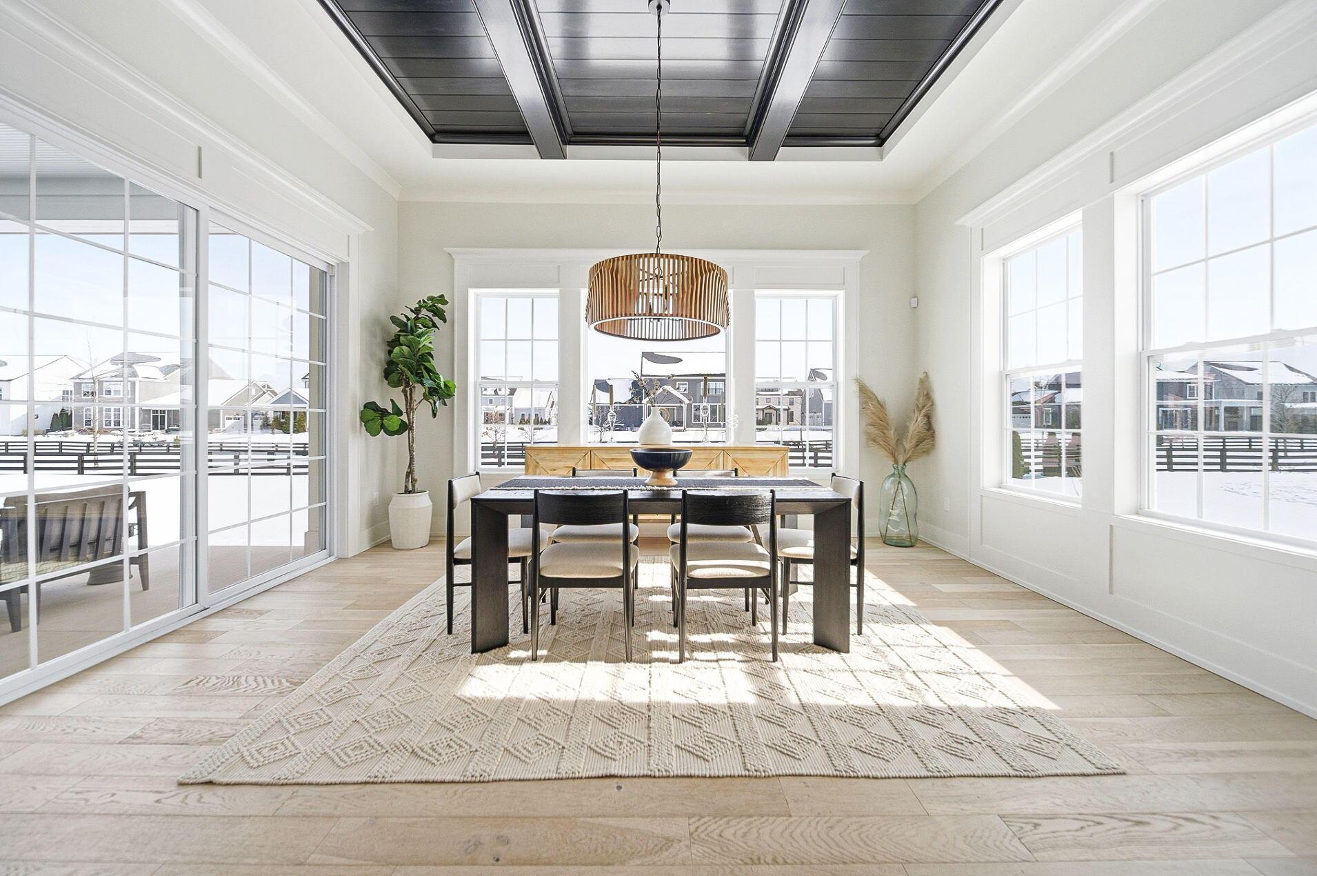 11294 Cedar Crest Drive