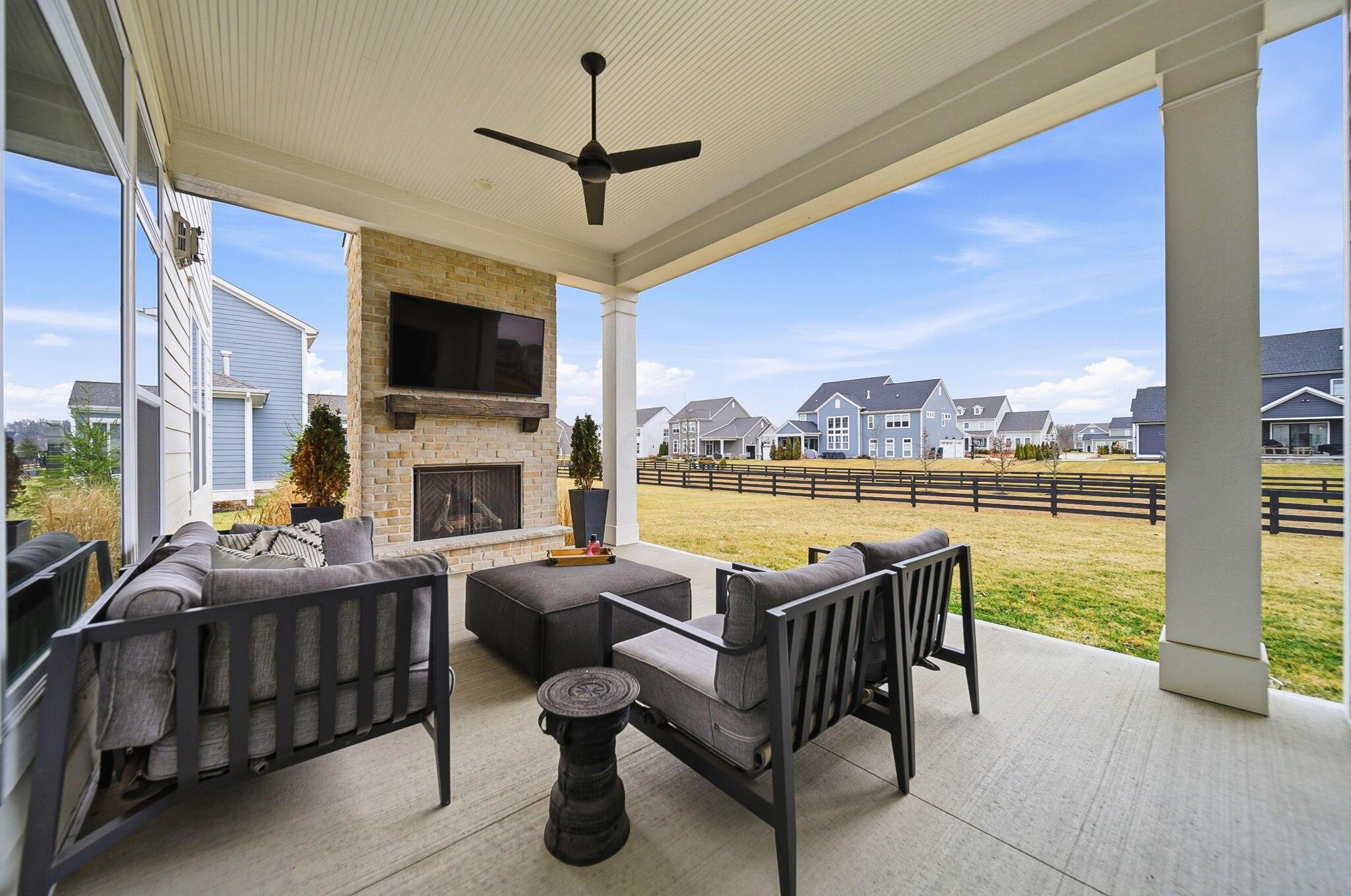 11294 Cedar Crest Drive