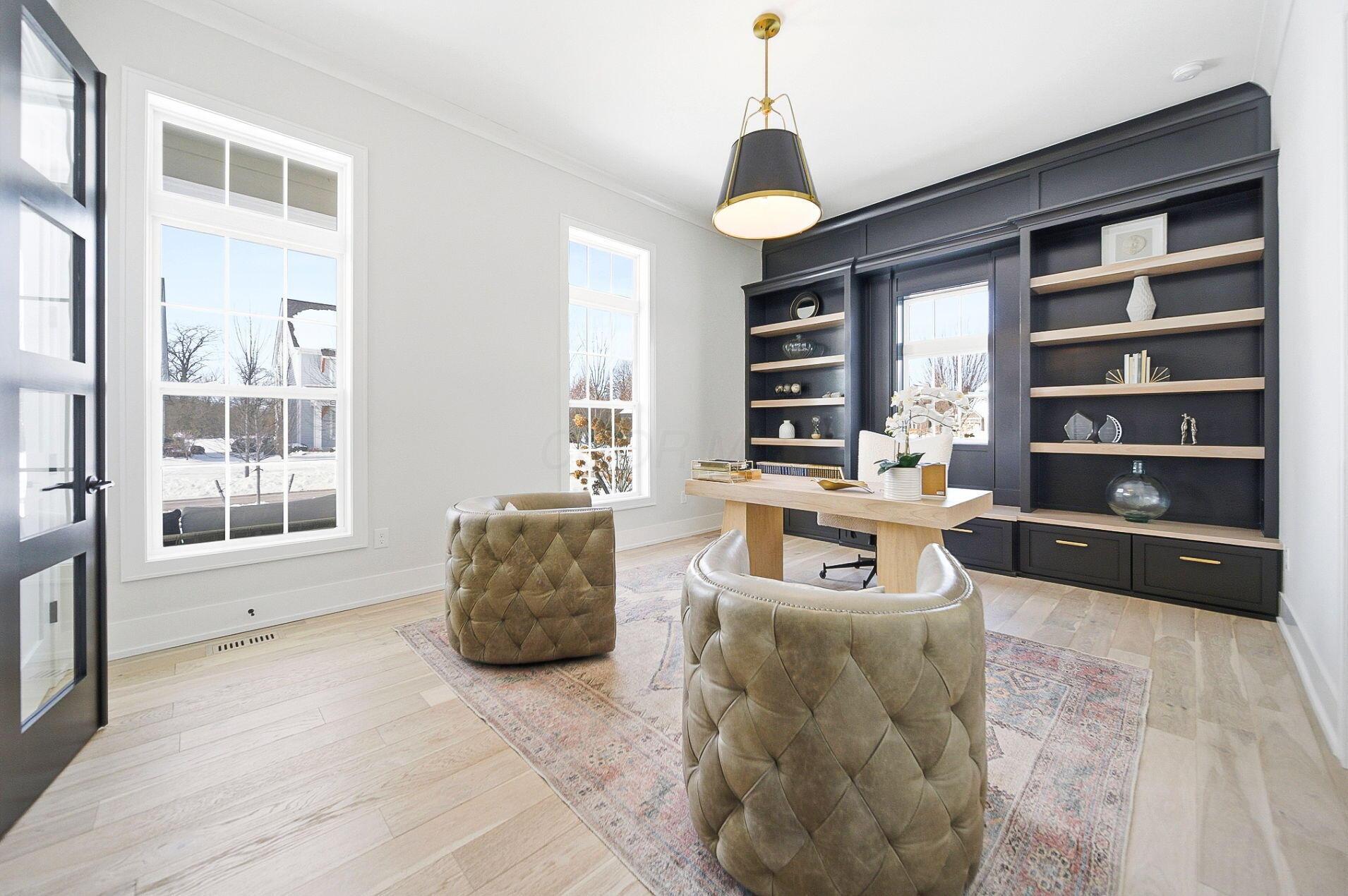 11294 Cedar Crest Drive