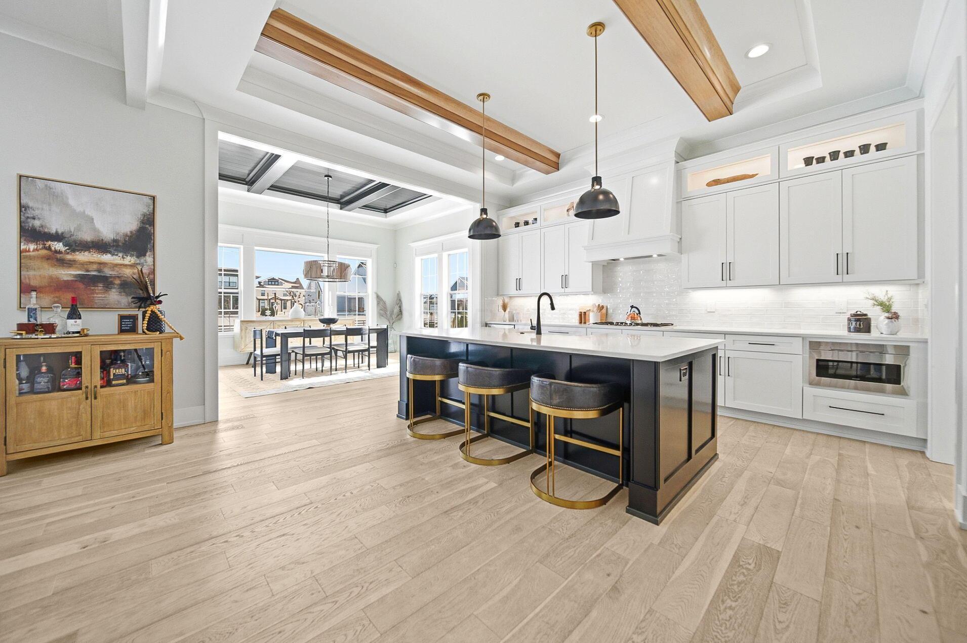 11294 Cedar Crest Drive