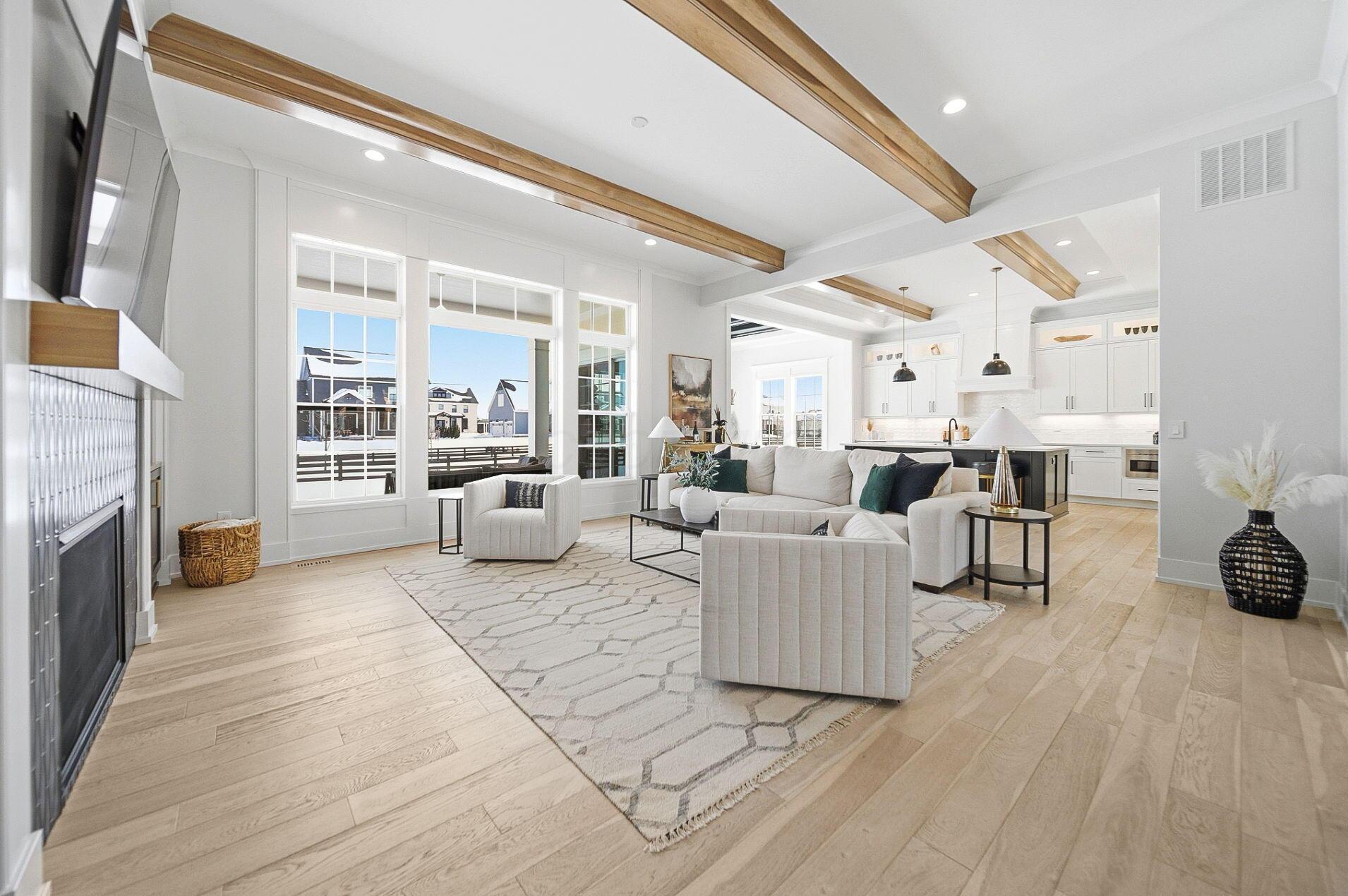 11294 Cedar Crest Drive