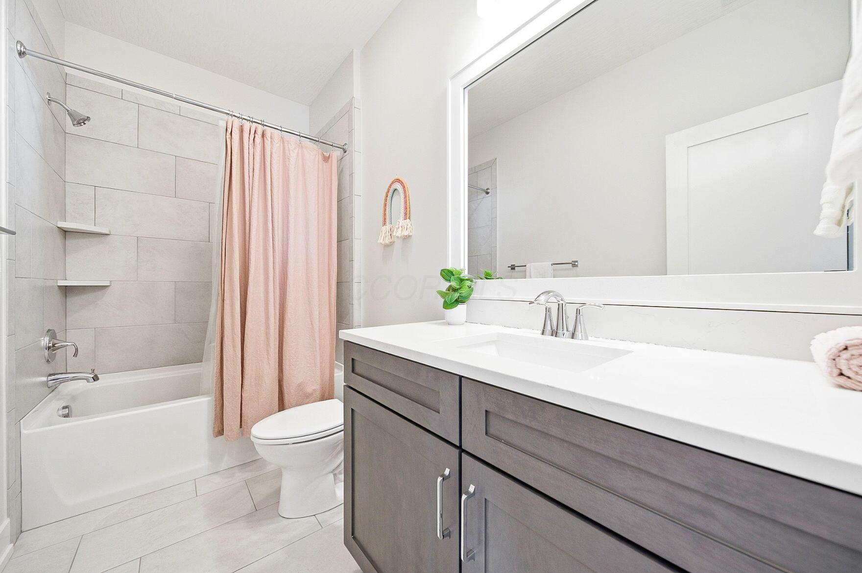 11294 Cedar Crest Drive