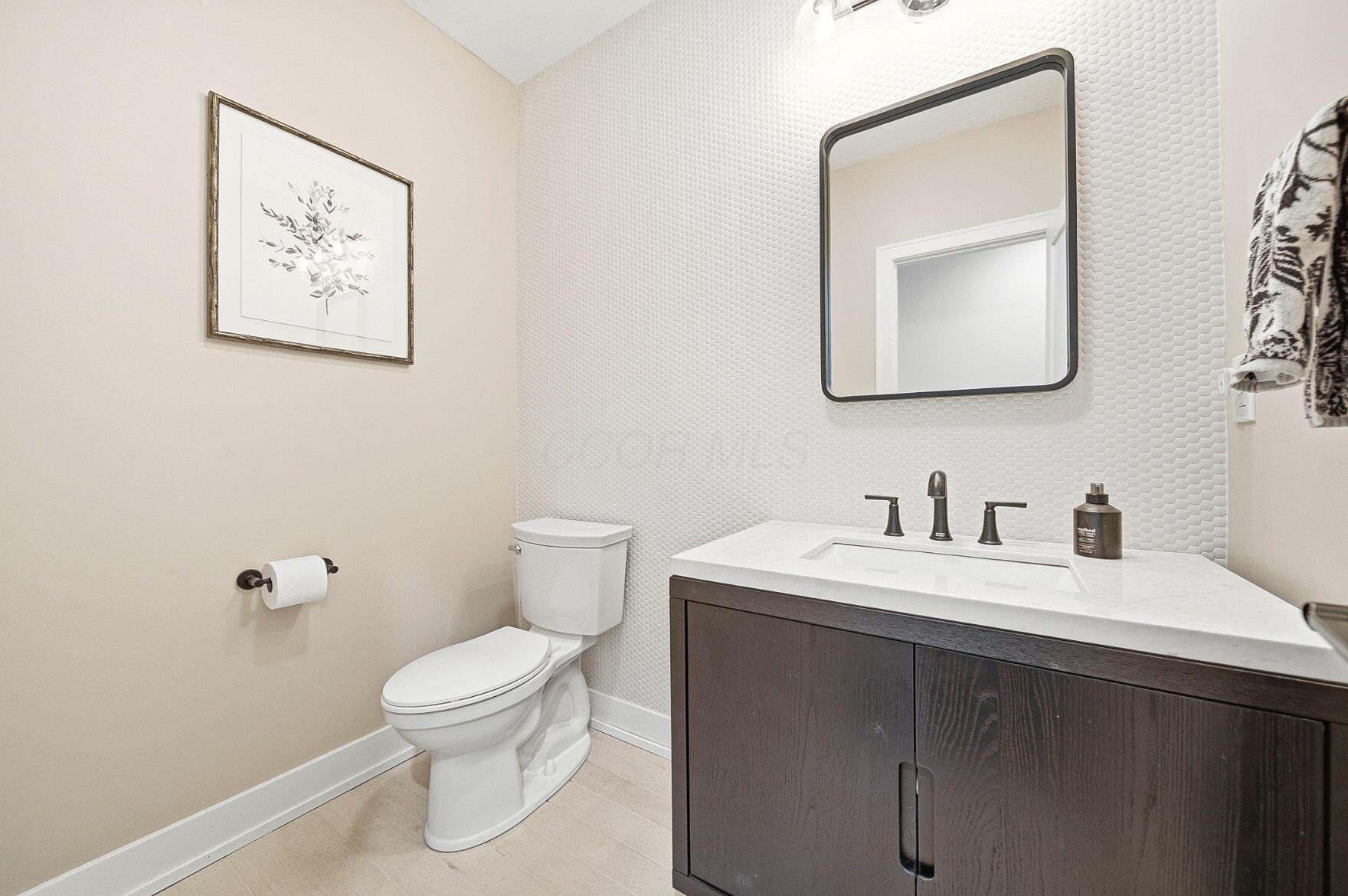 11294 Cedar Crest Drive