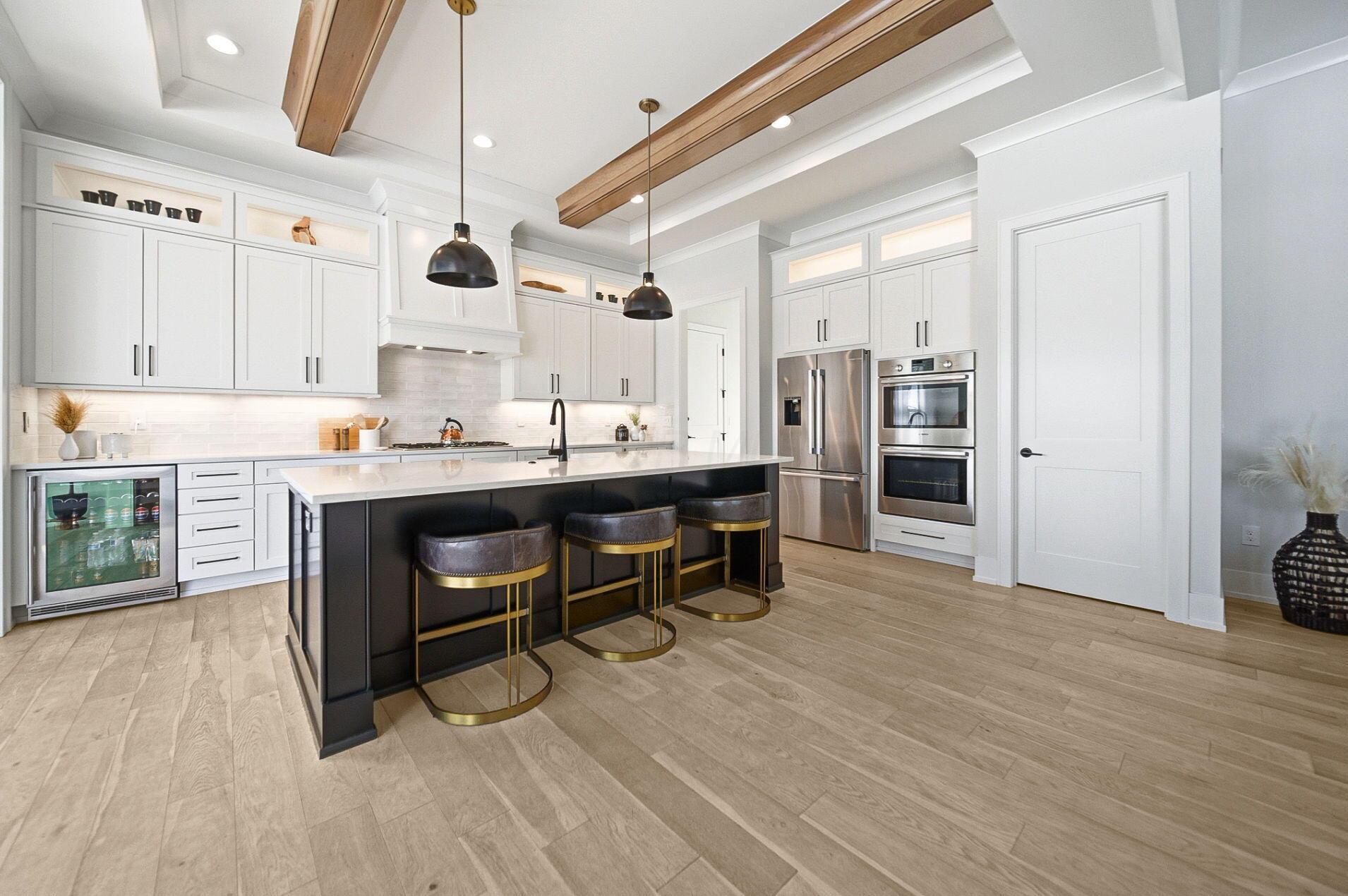 11294 Cedar Crest Drive