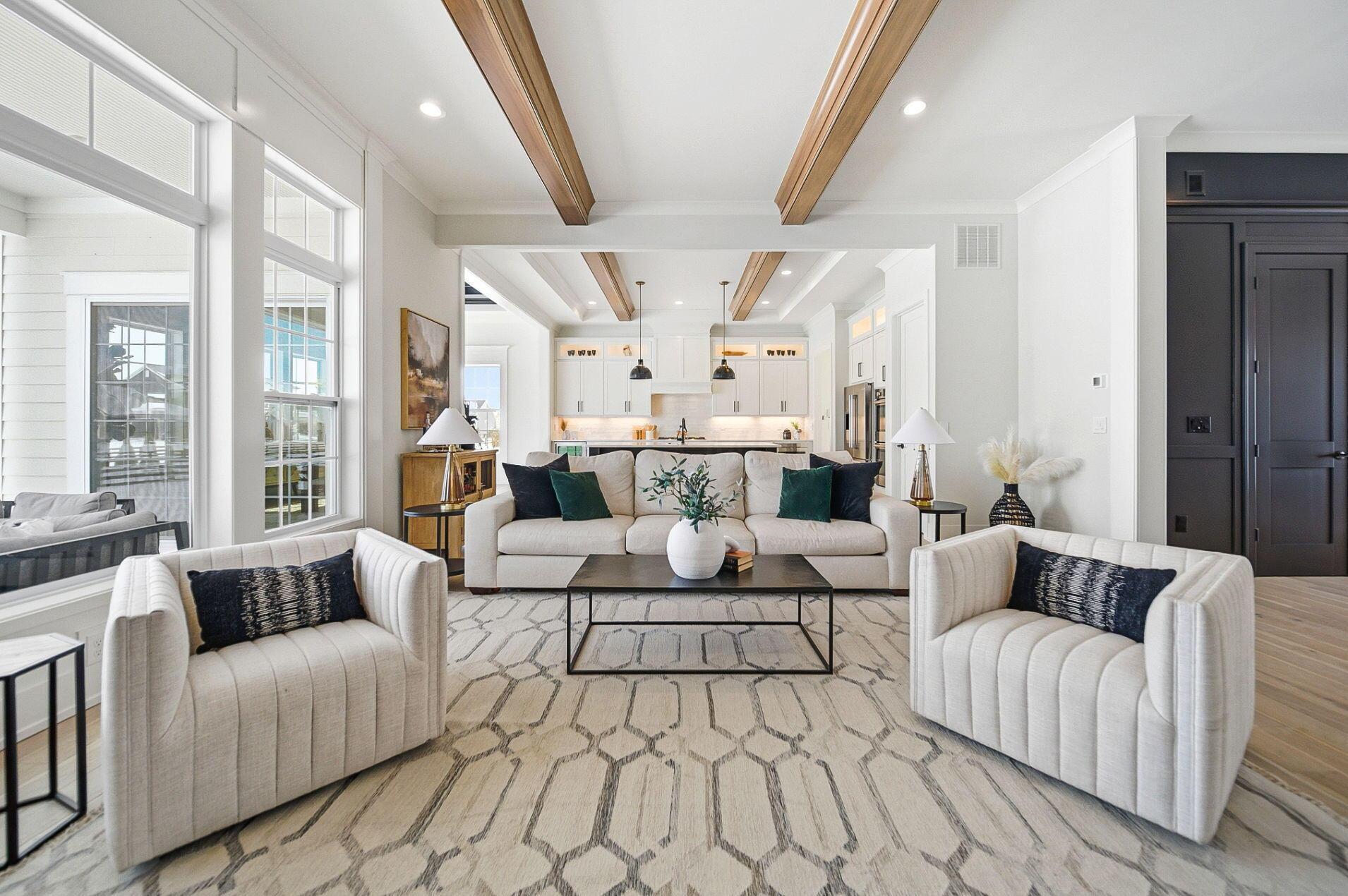 11294 Cedar Crest Drive