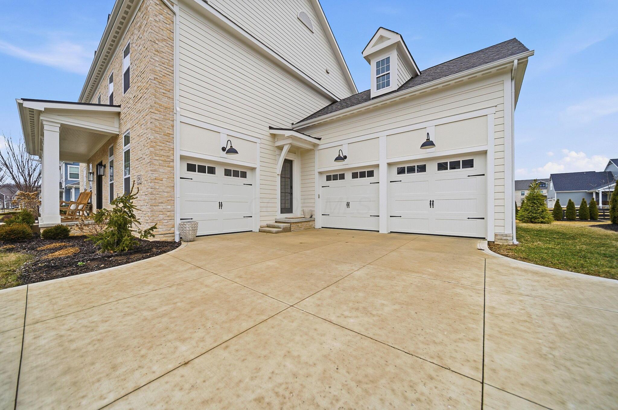 11294 Cedar Crest Drive