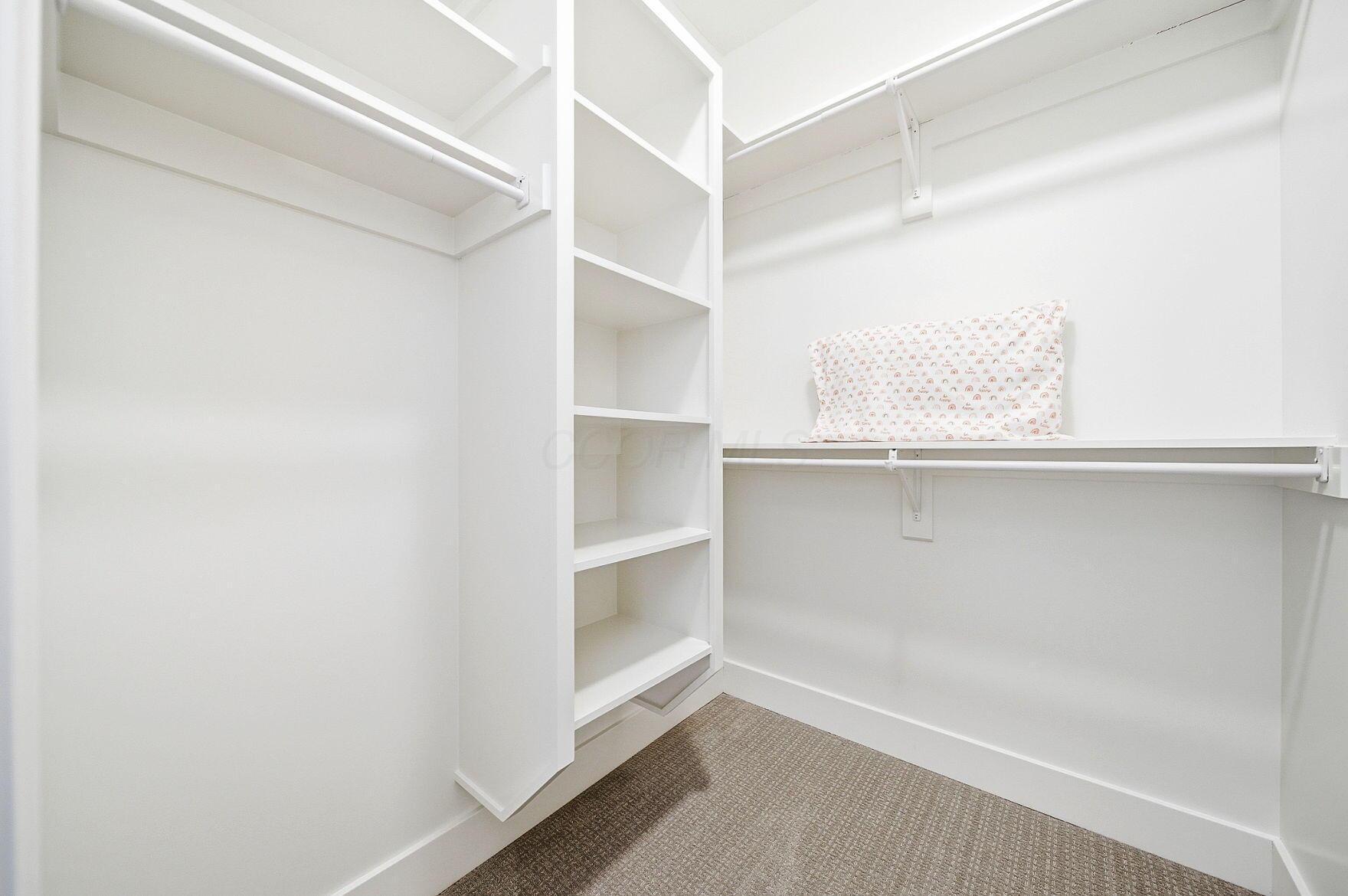 11294 Cedar Crest Drive