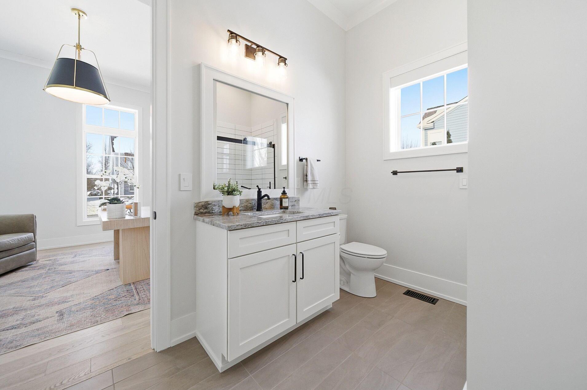 11294 Cedar Crest Drive