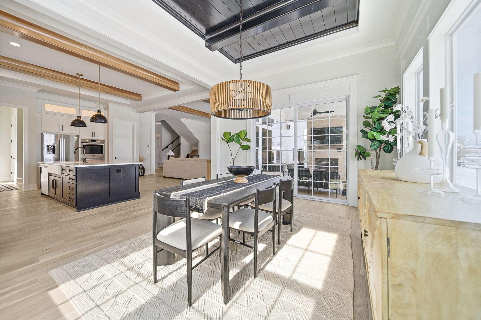 11294 Cedar Crest Drive