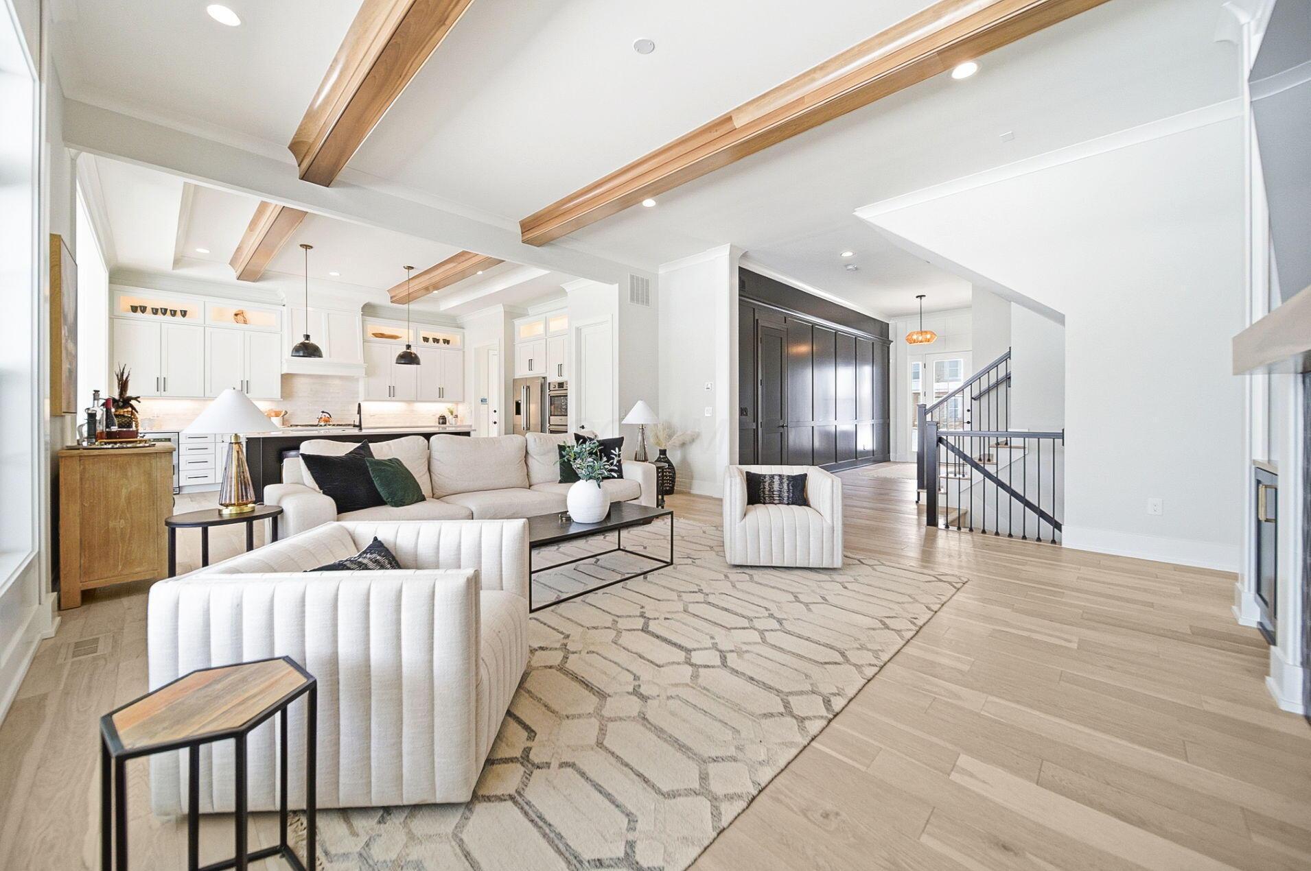 11294 Cedar Crest Drive