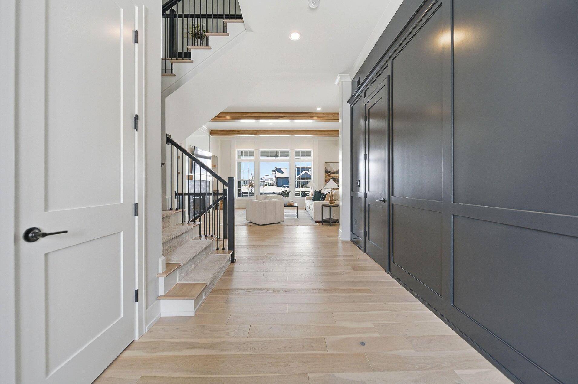 11294 Cedar Crest Drive