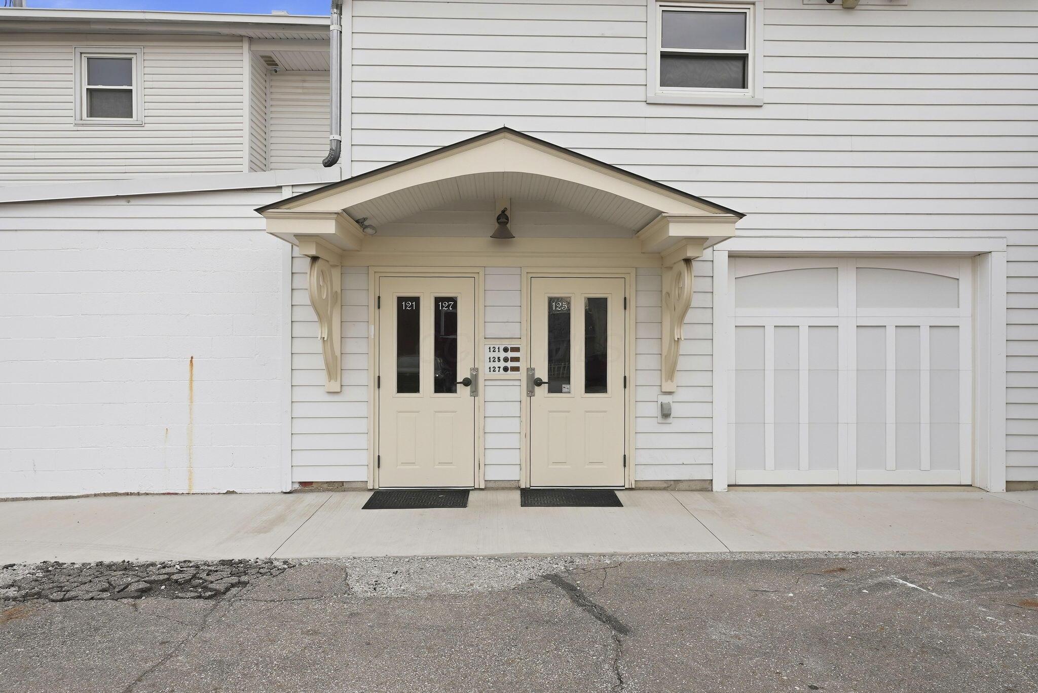 125 W Main Street, 2nd Floor