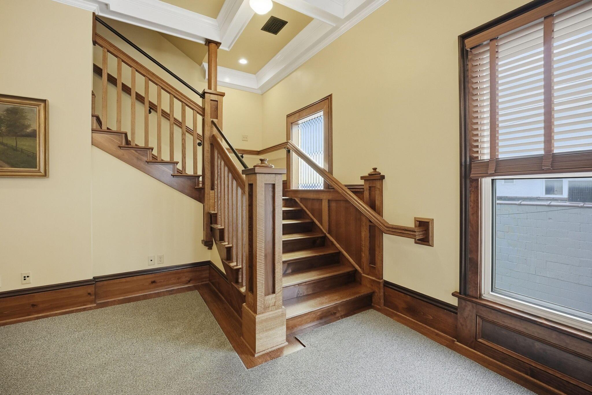 125 W Main Street, 2nd Floor