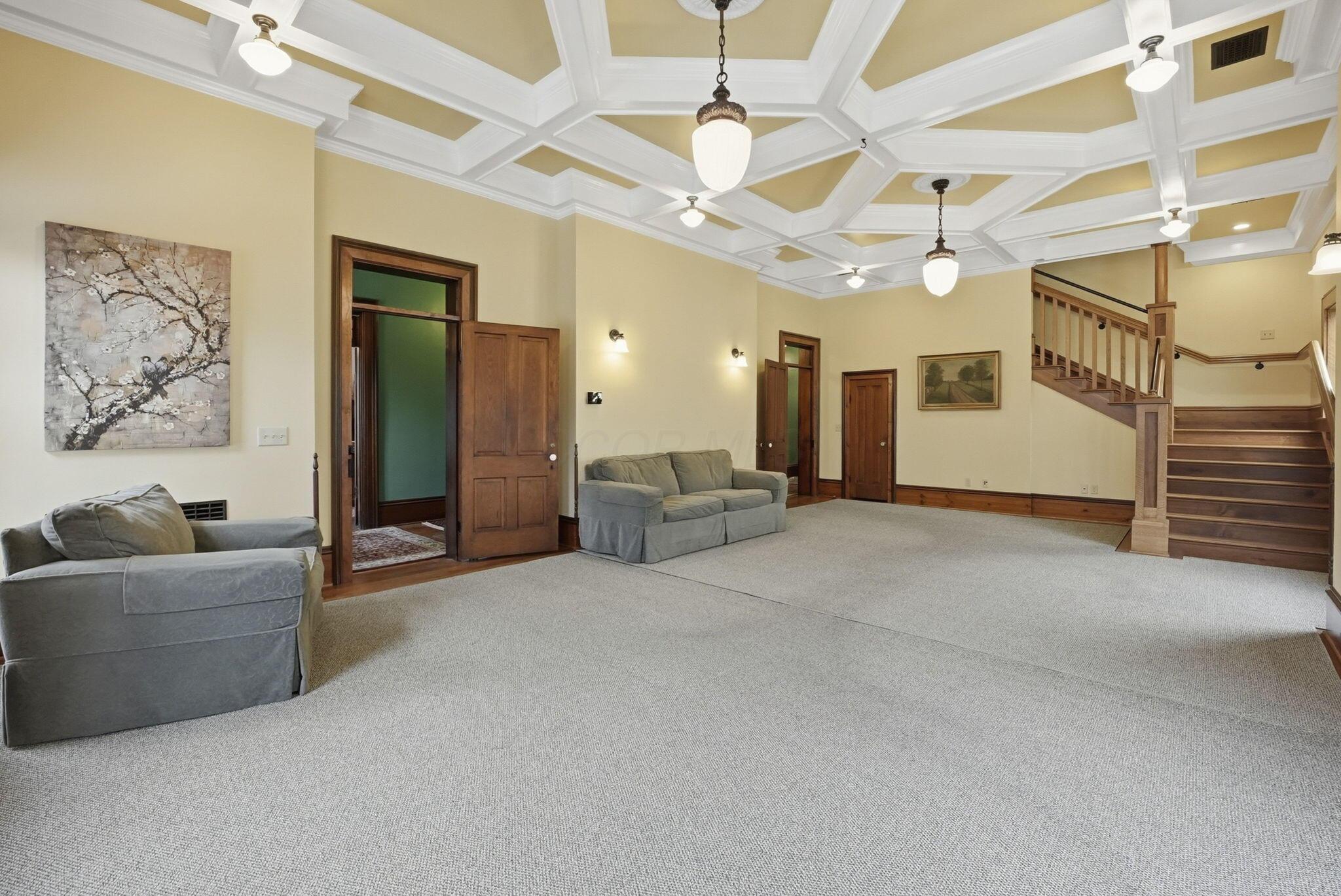 125 W Main Street, 2nd Floor