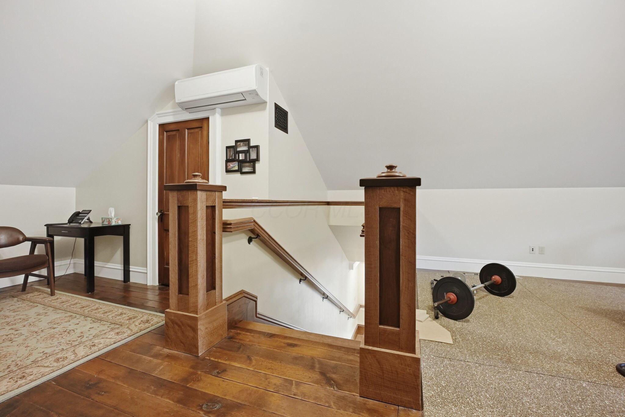 125 W Main Street, 2nd Floor