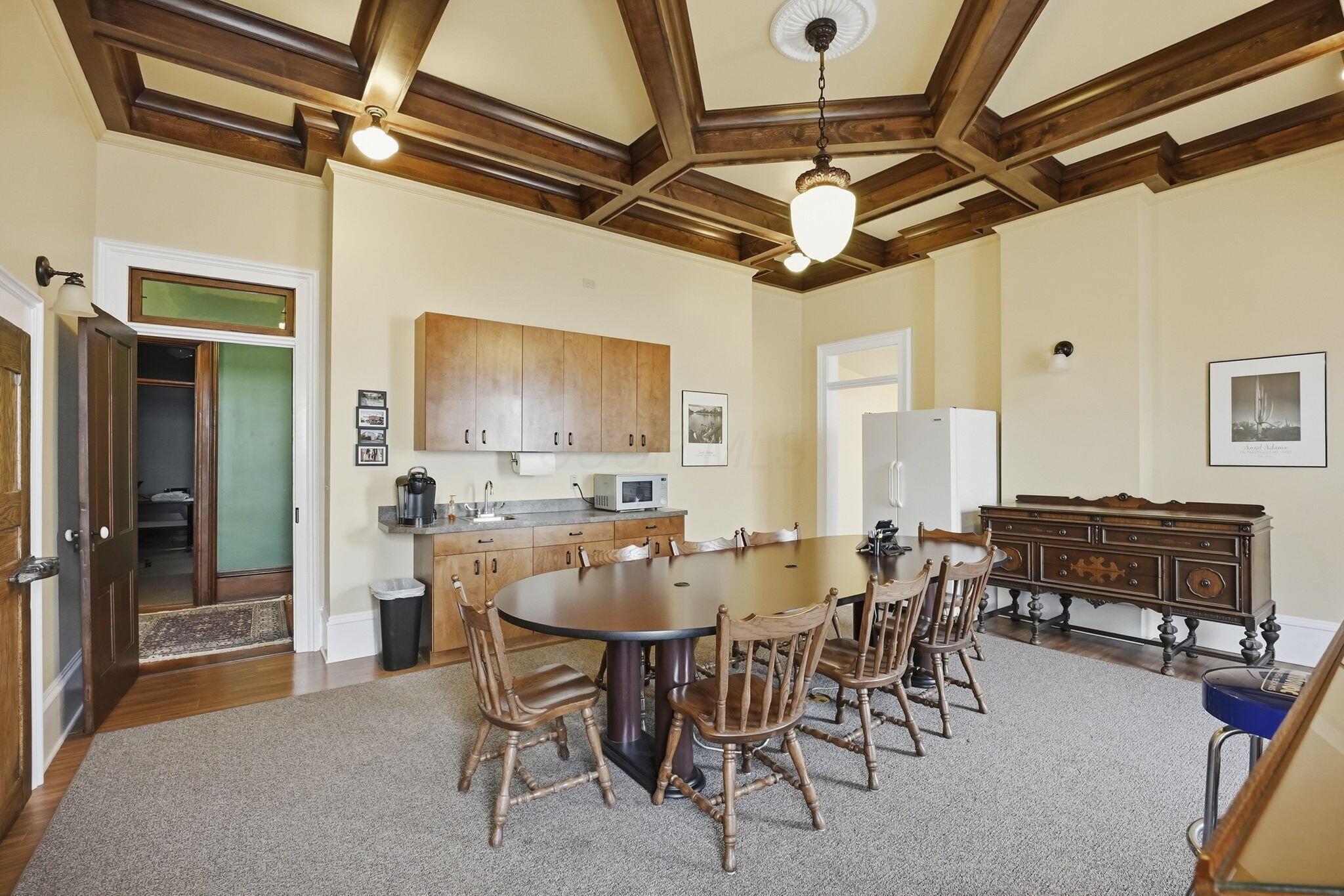 125 W Main Street, 2nd Floor