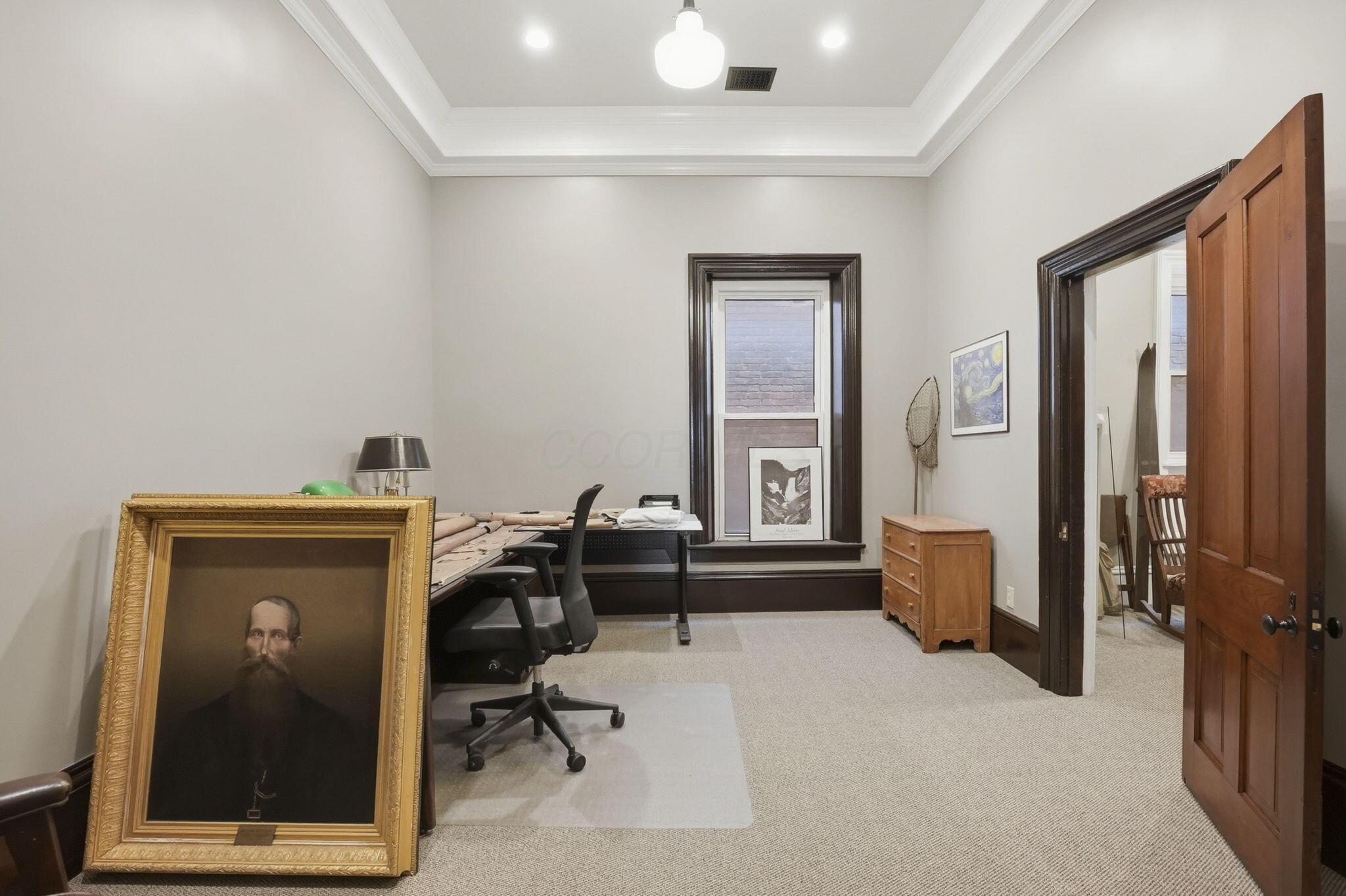 125 W Main Street, 2nd Floor