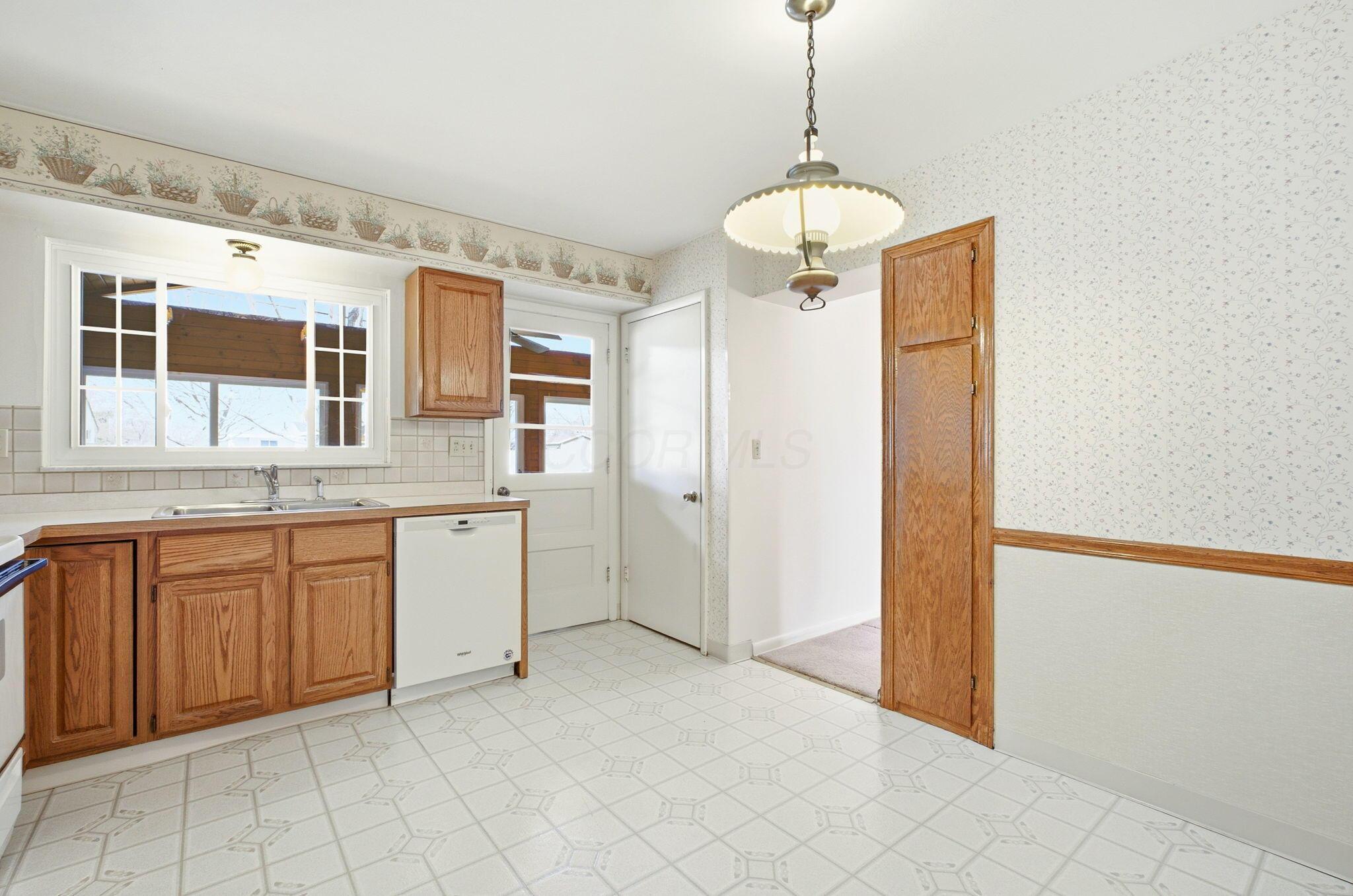936 Havendale Drive