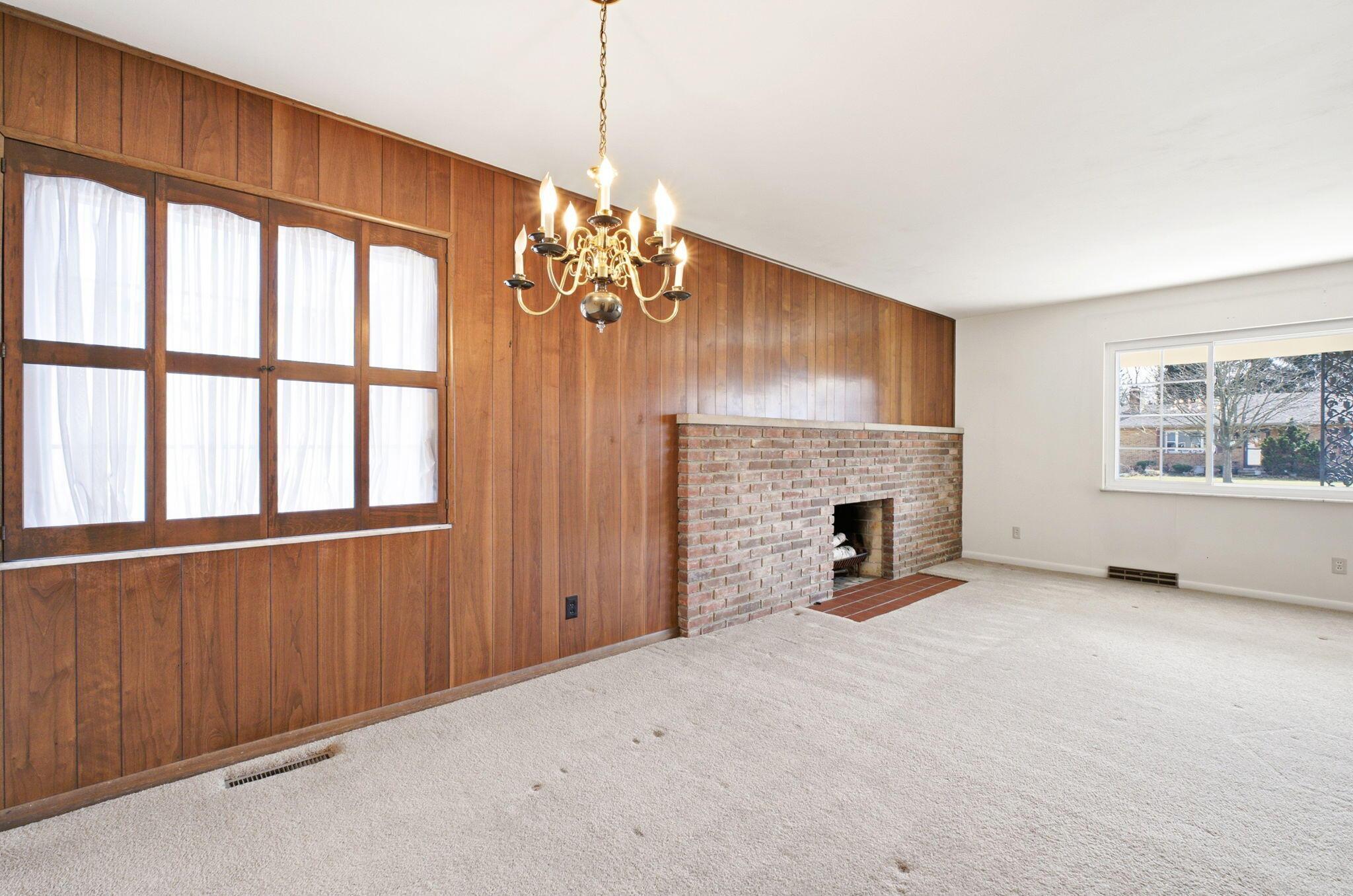 936 Havendale Drive