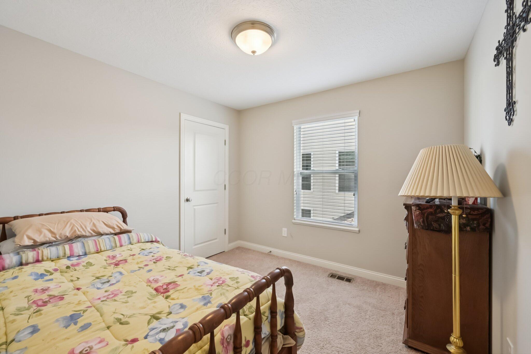 8648 Crooked Maple Drive