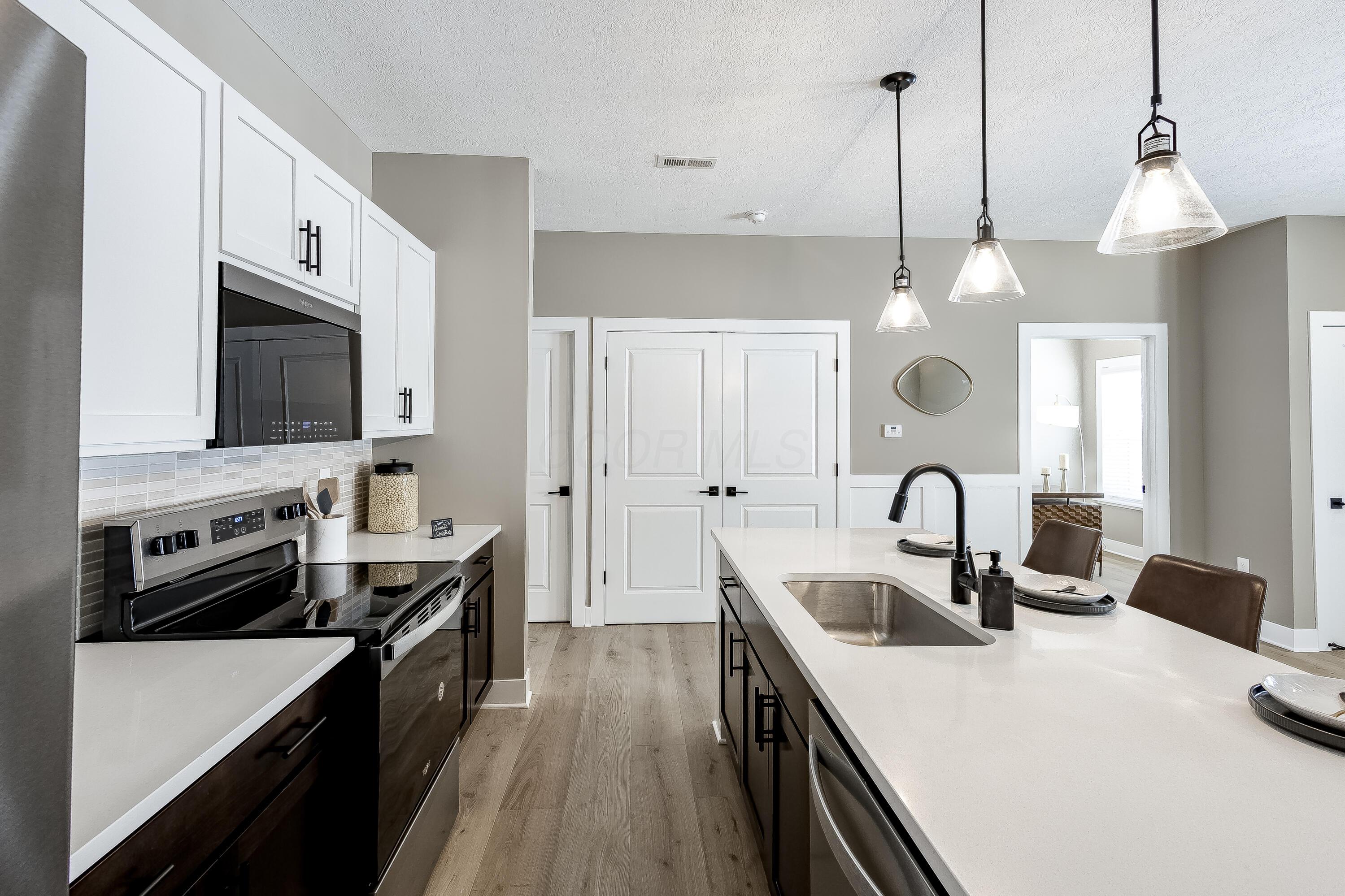 5652 Apothecary Way, 2