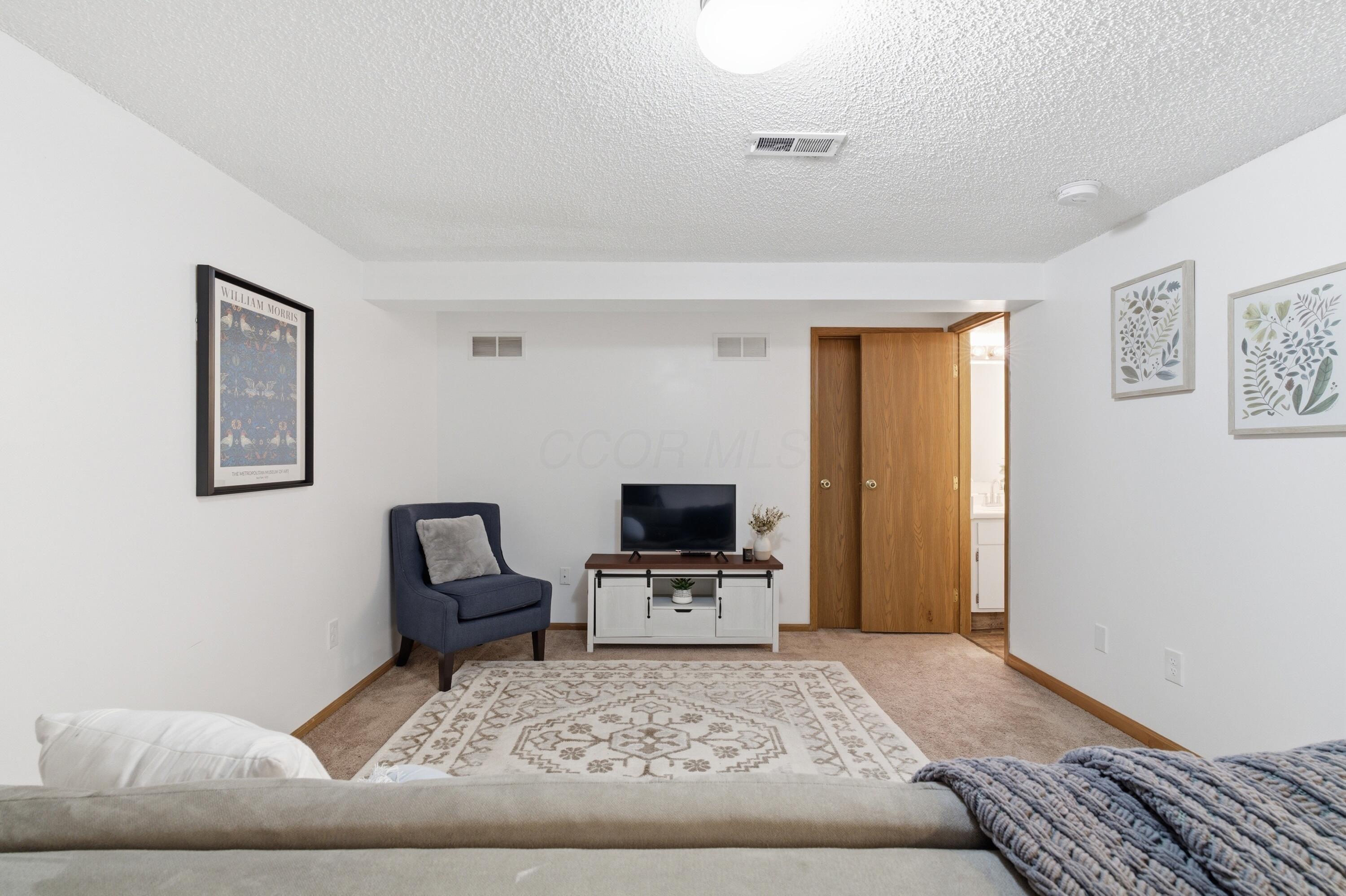 5082 Singleton Drive, 29C