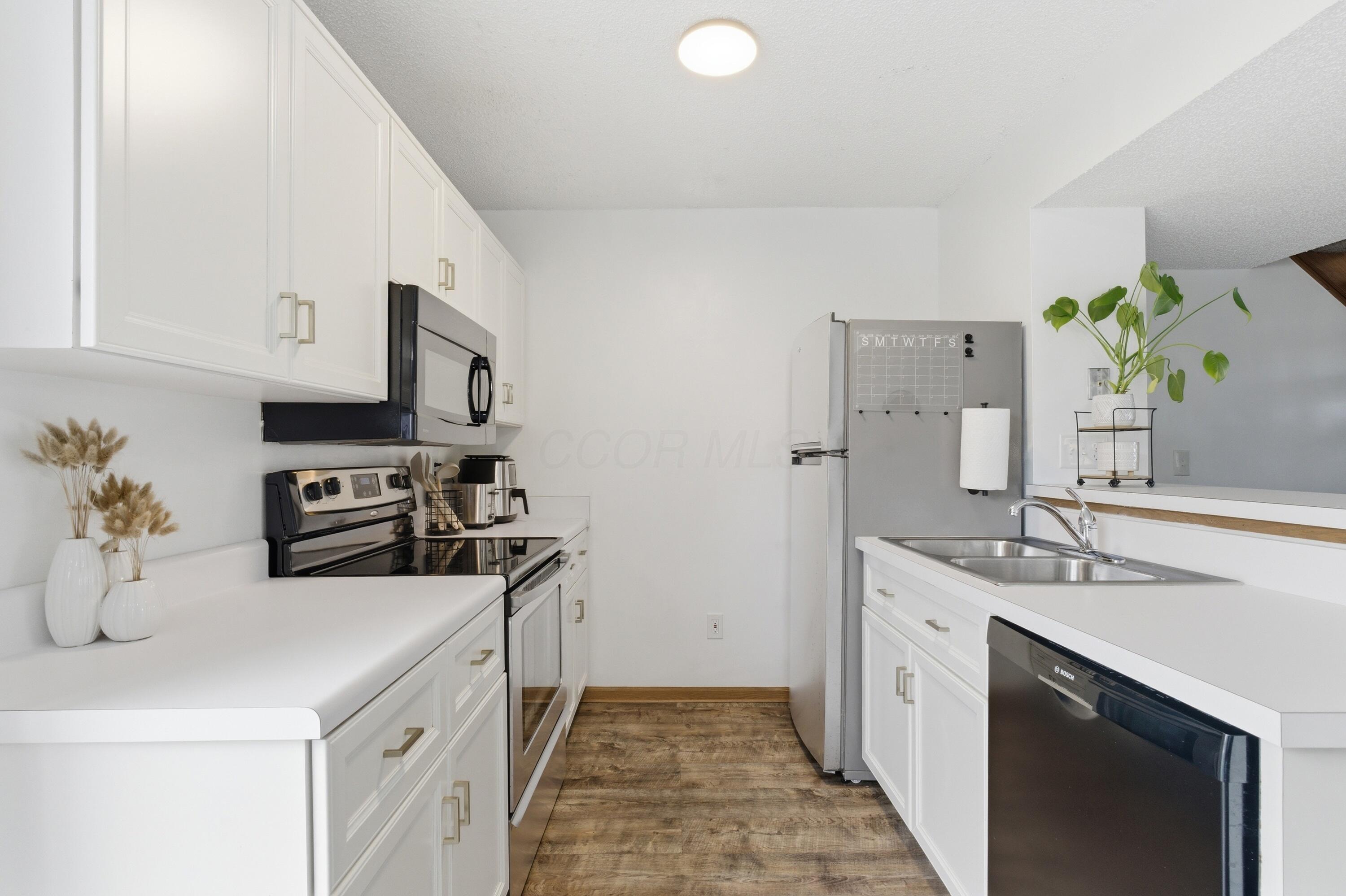 5082 Singleton Drive, 29C