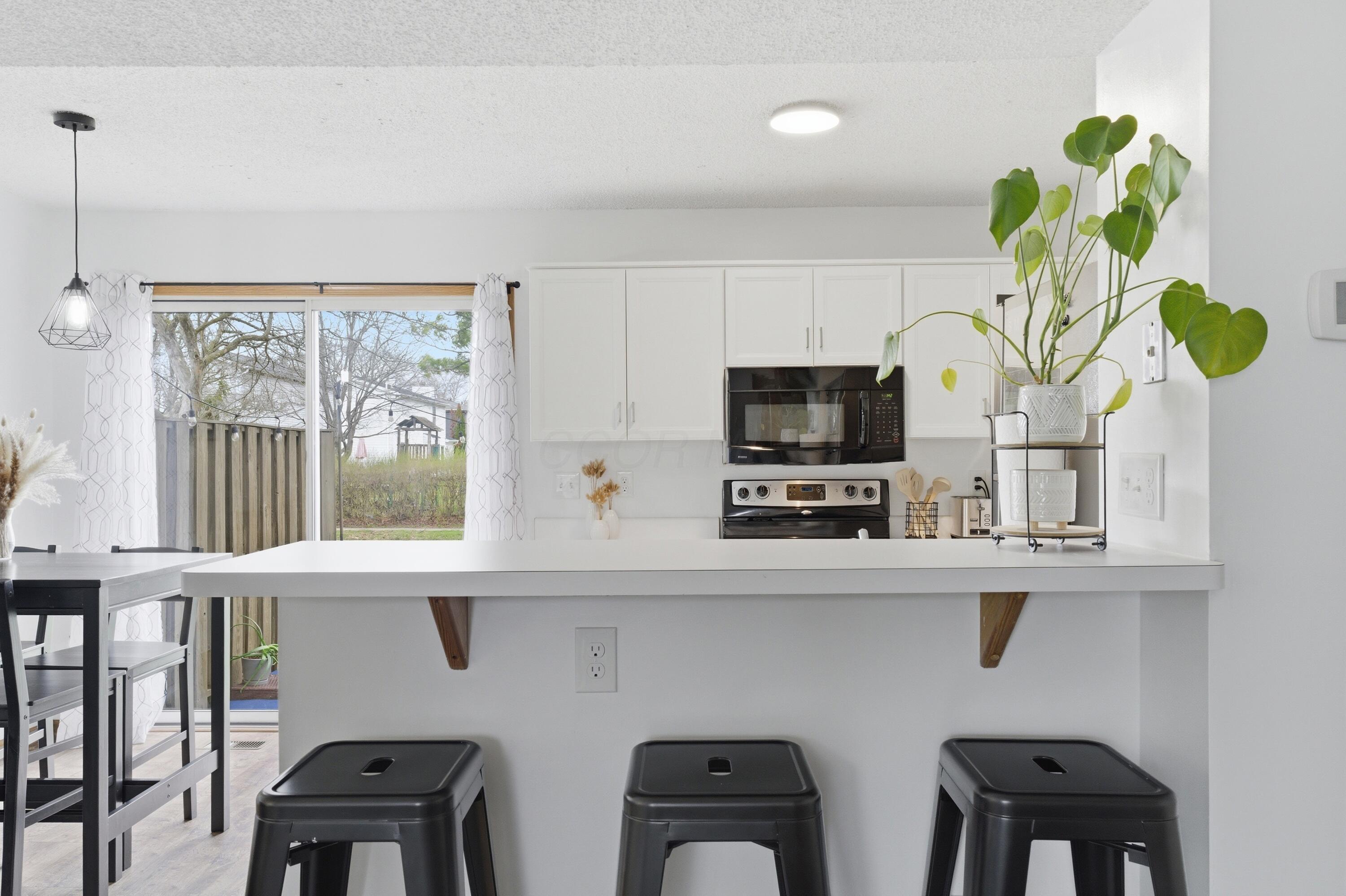 5082 Singleton Drive, 29C