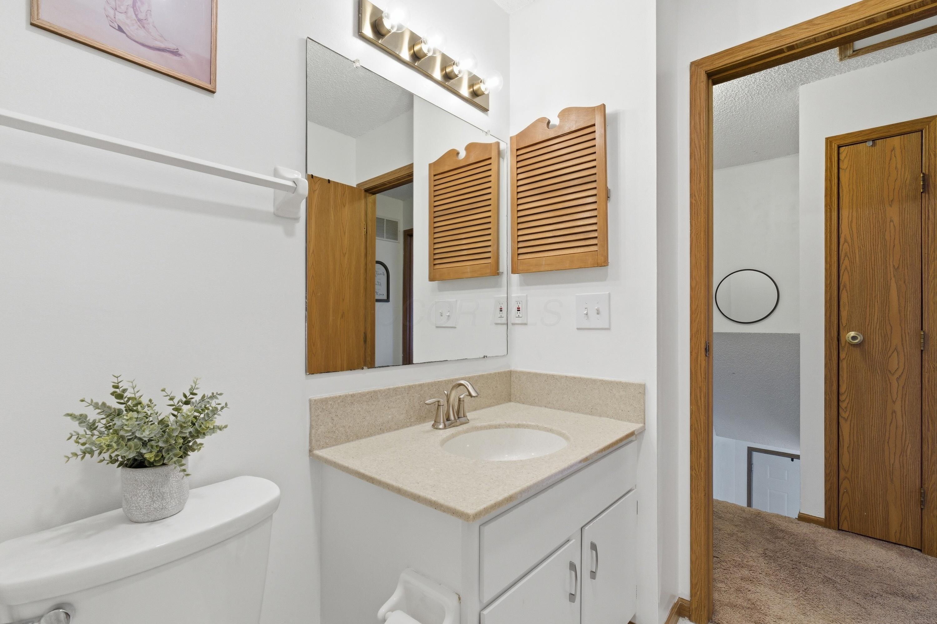 5082 Singleton Drive, 29C