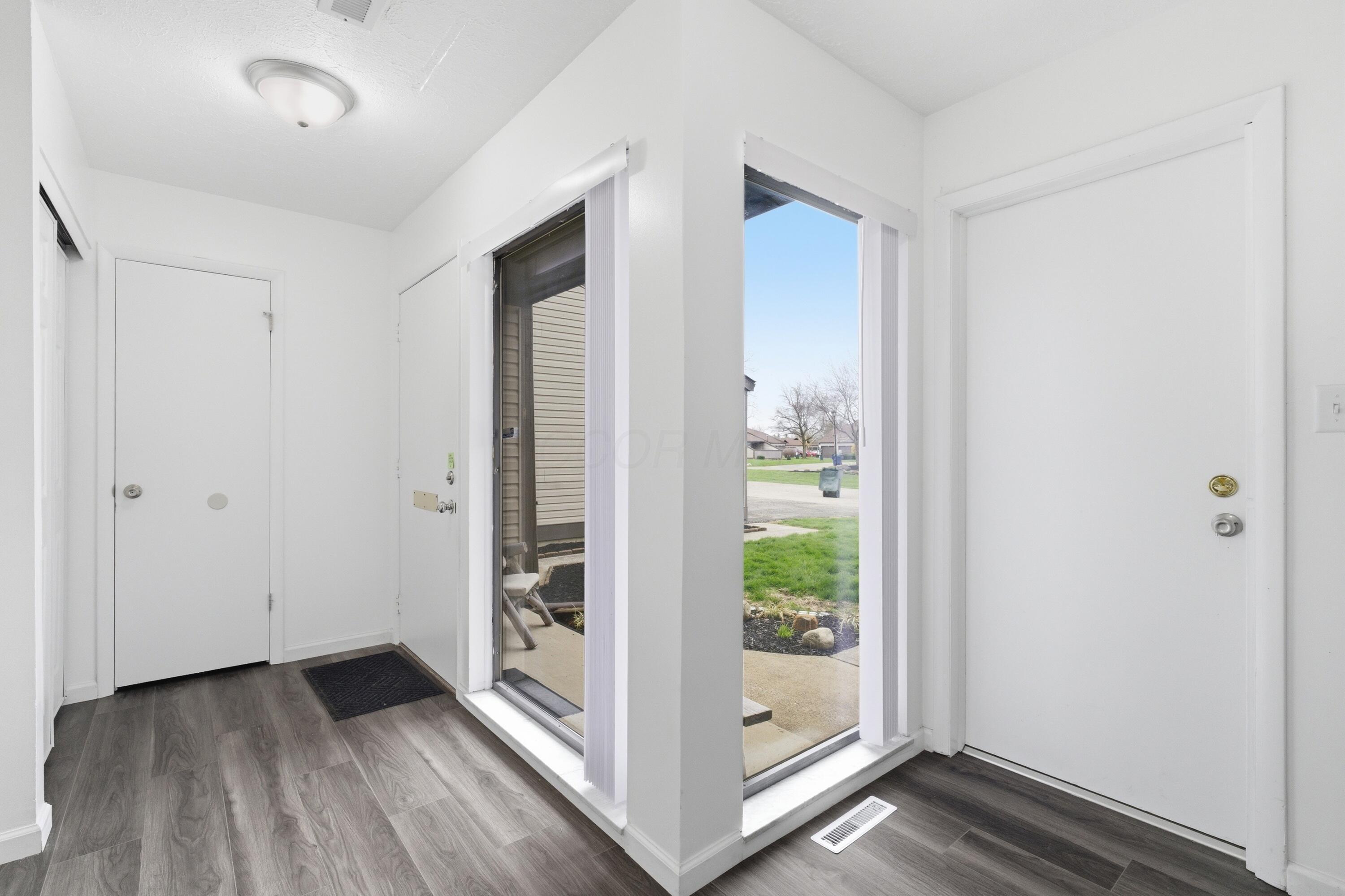 5272 Westbury Drive, 13B