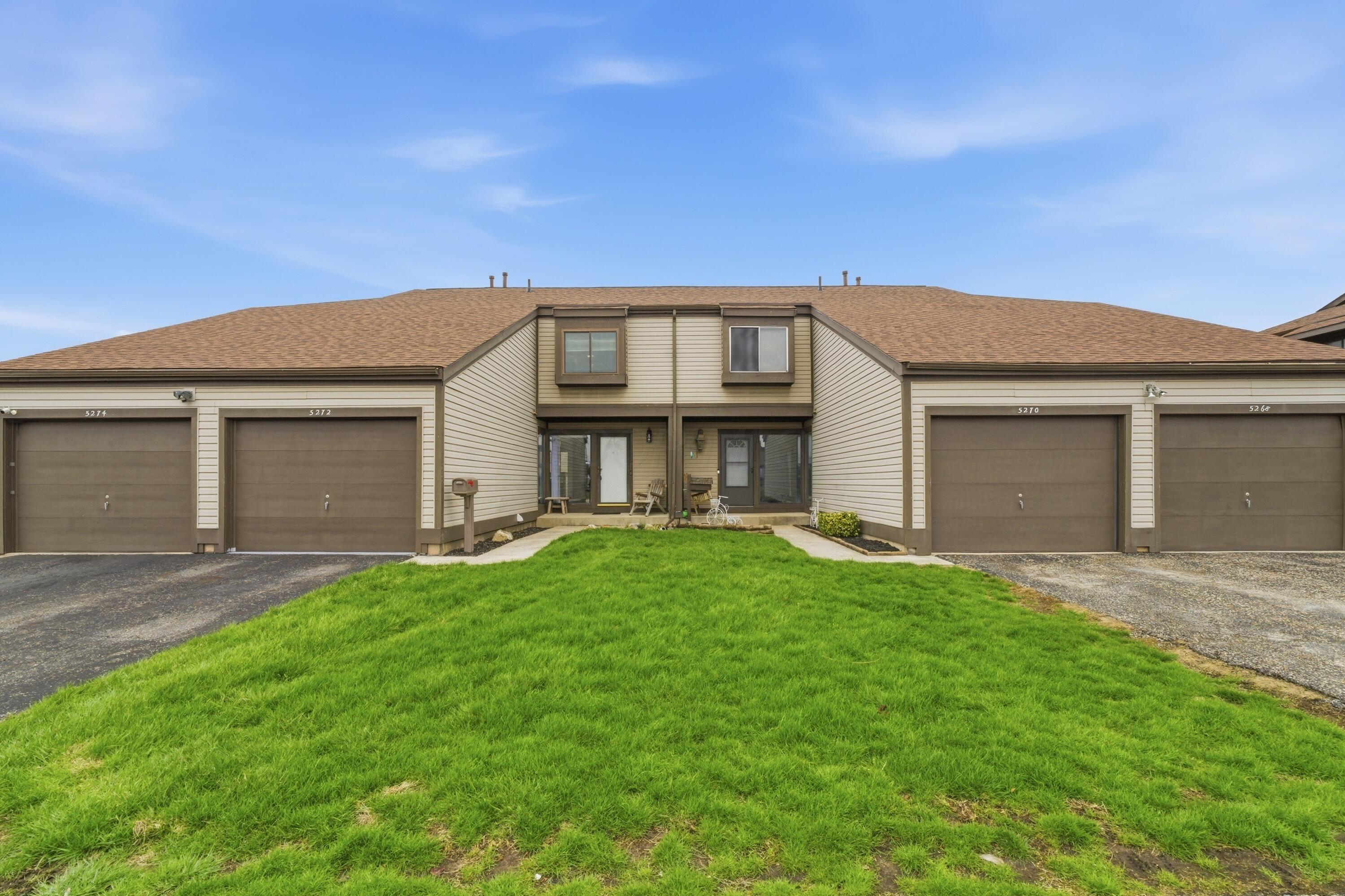 5272 Westbury Drive, 13B