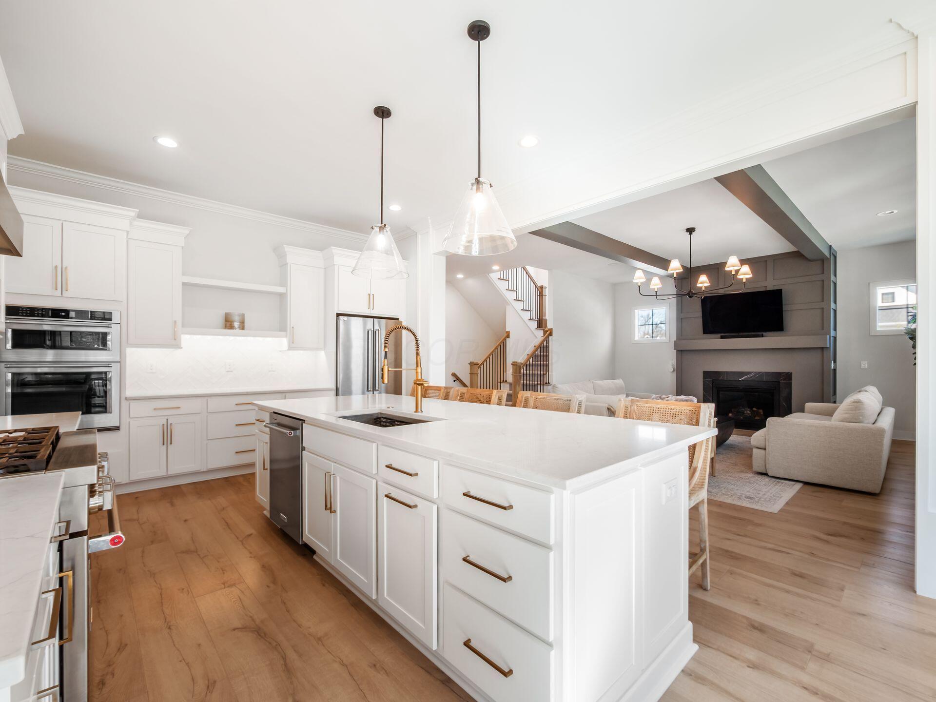 11110 Kingfisher Place