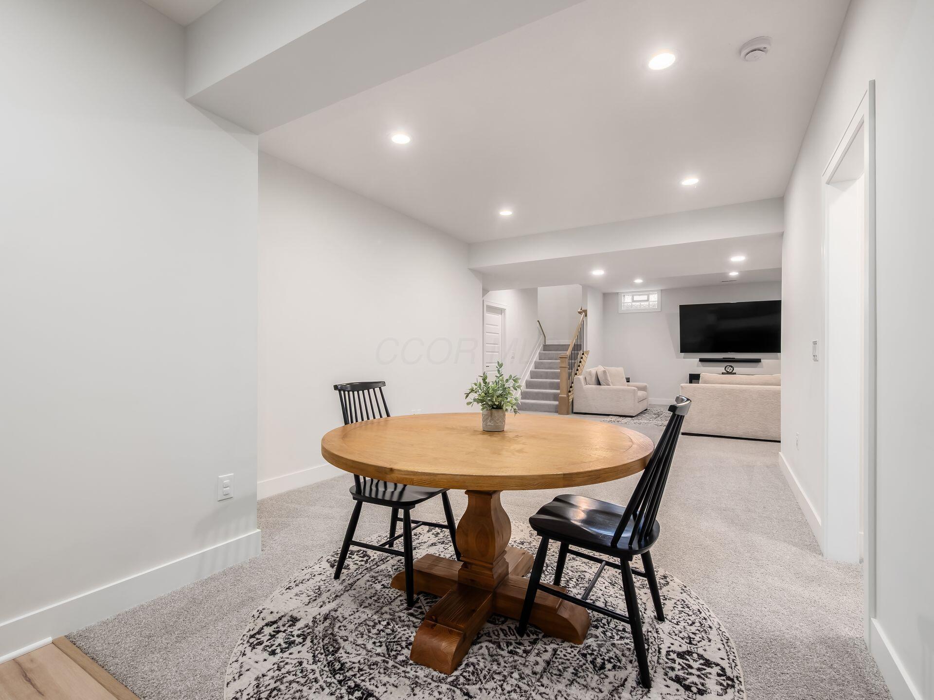 11110 Kingfisher Place