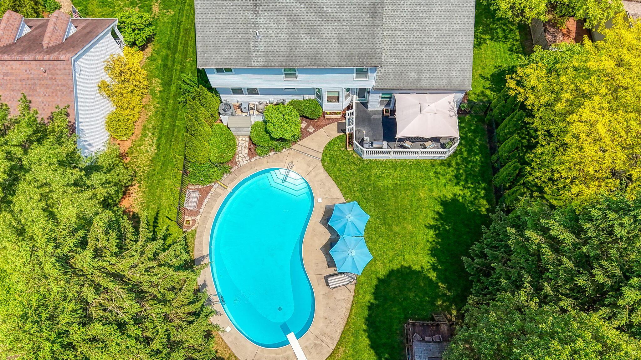 3554 W Bay Circle