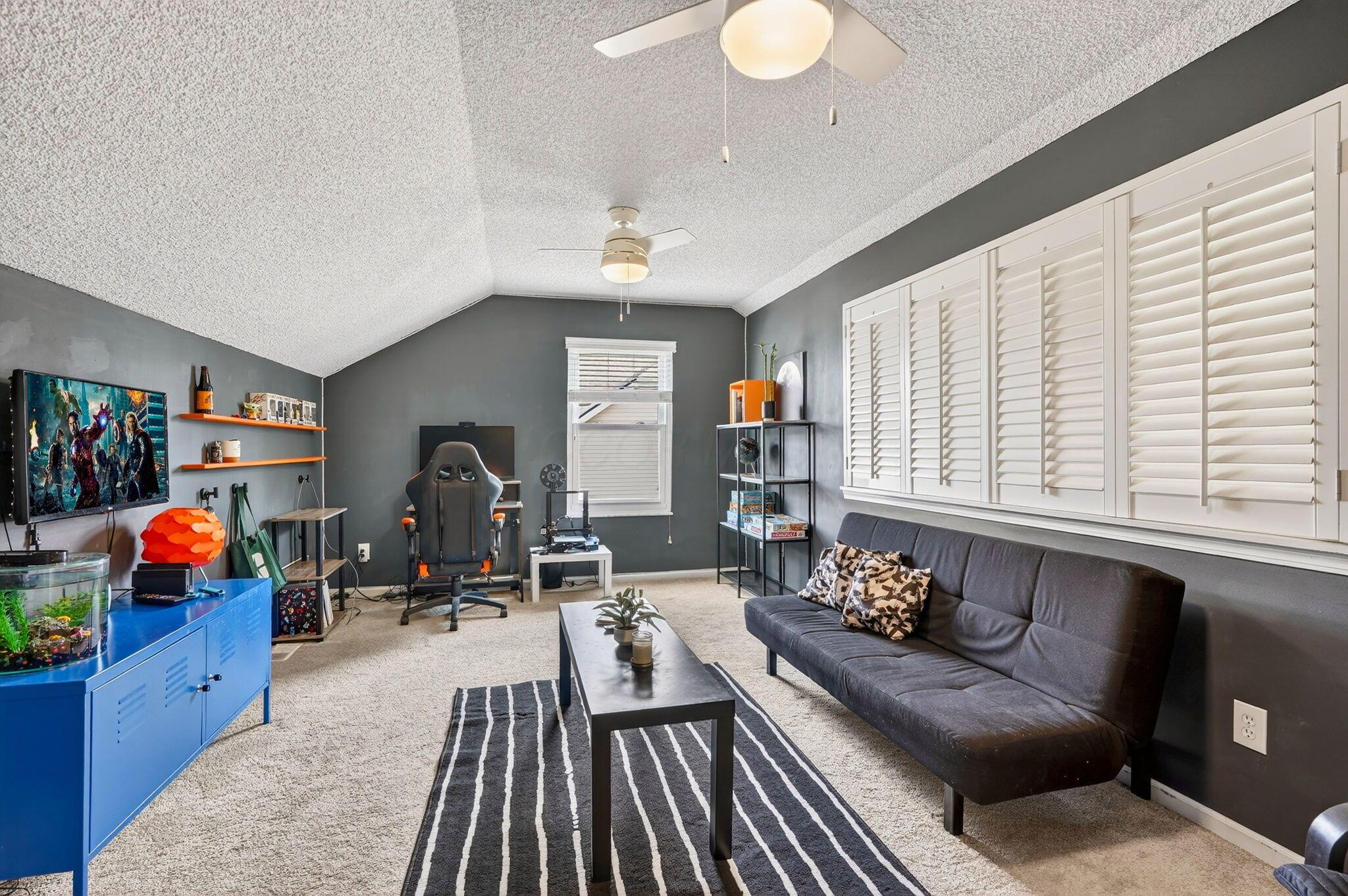 3554 W Bay Circle