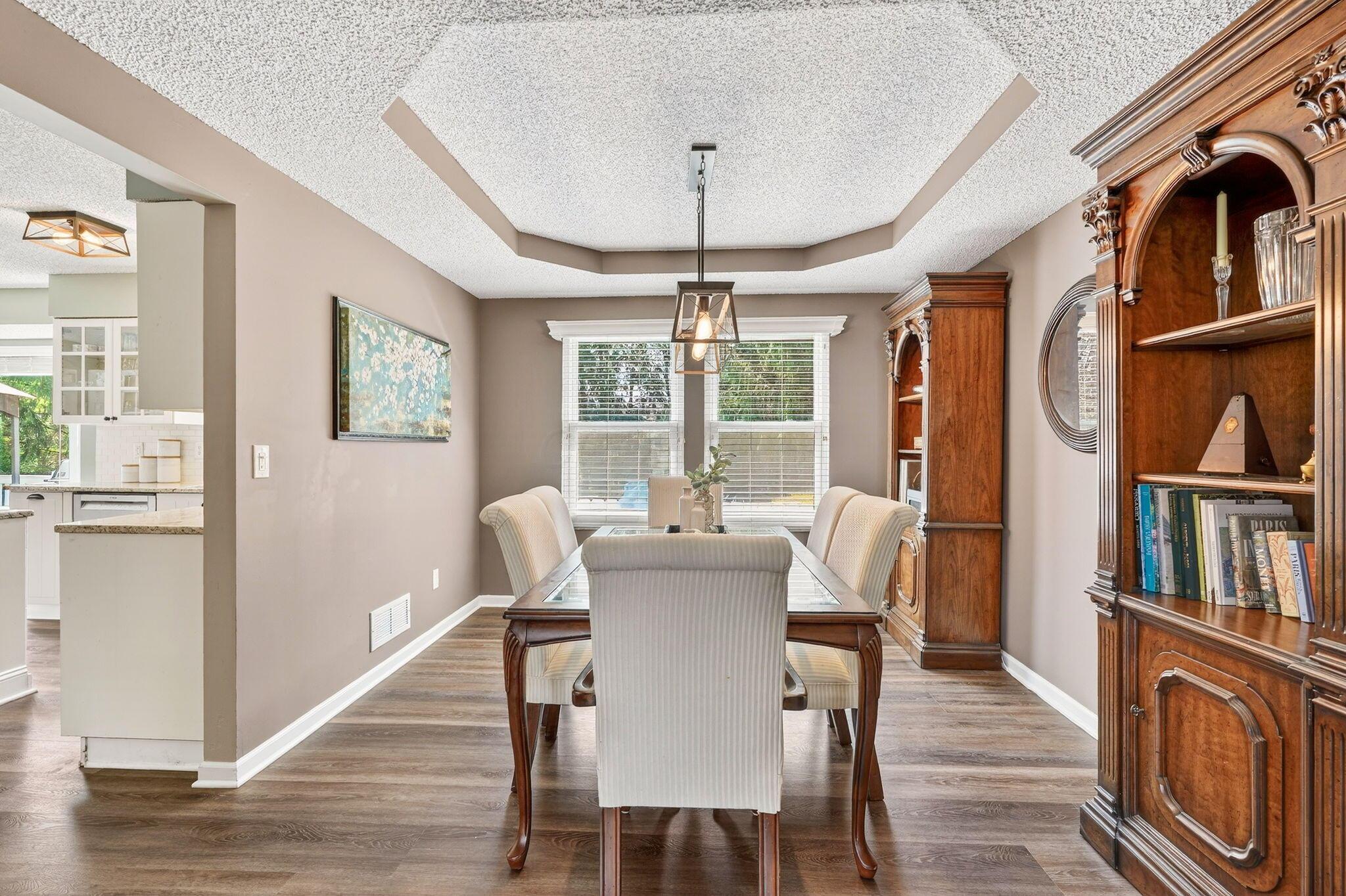 3554 W Bay Circle