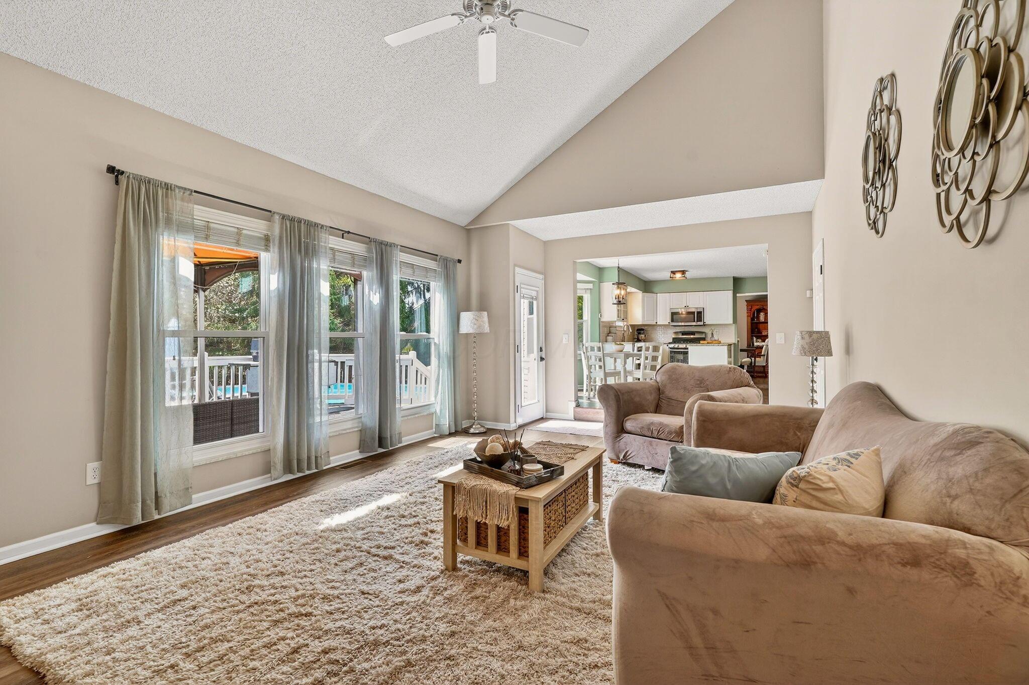 3554 W Bay Circle