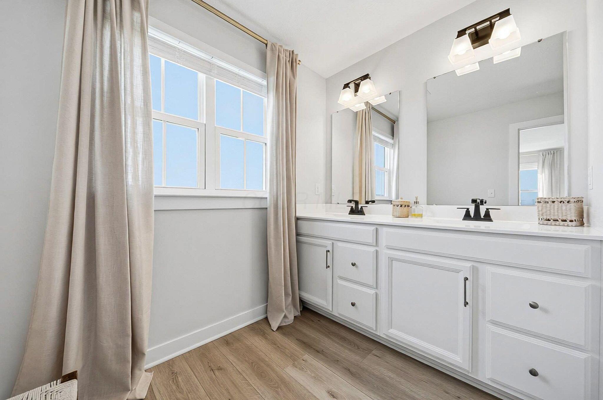 1010 Cape Breton Lane