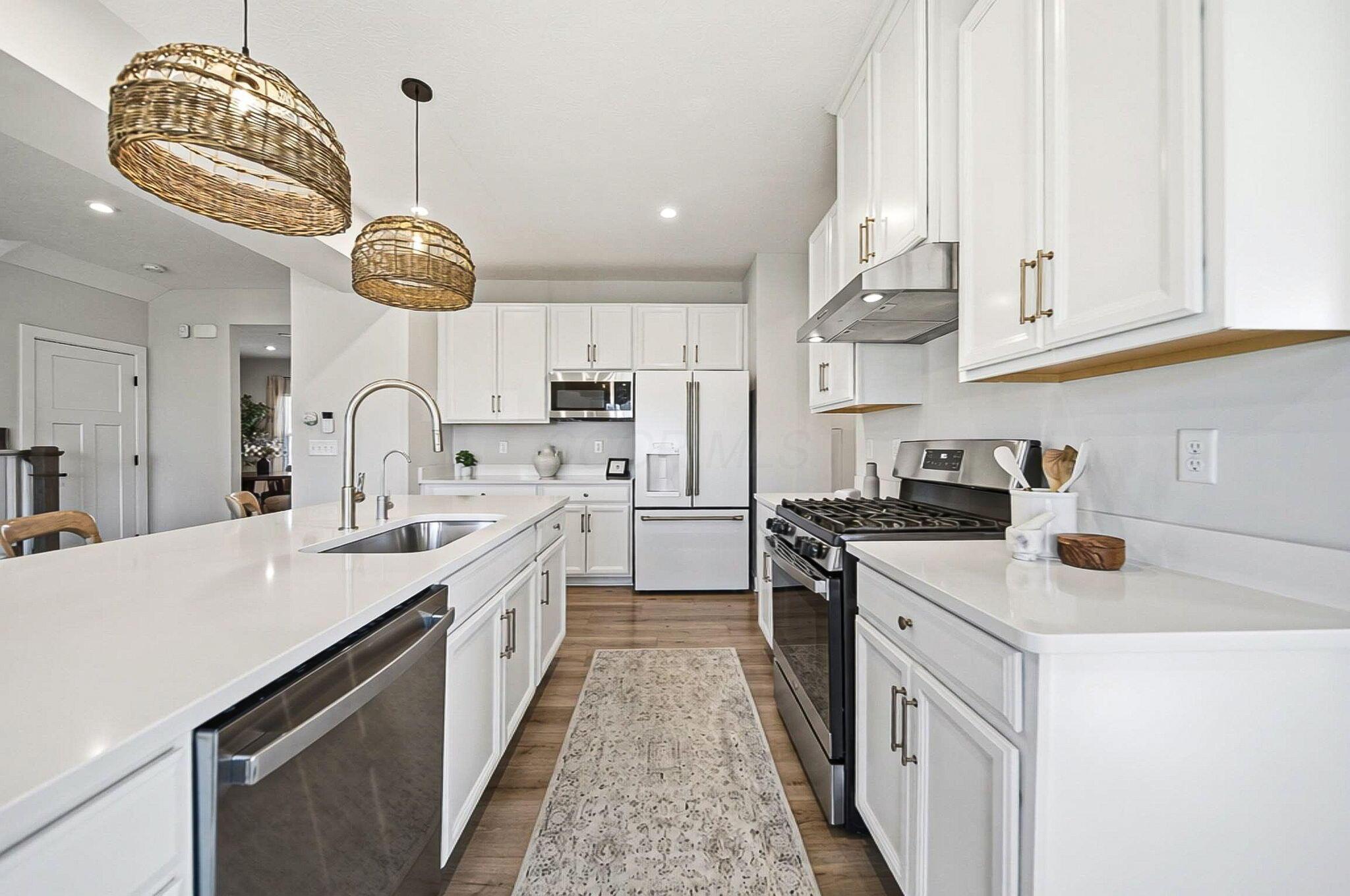 1010 Cape Breton Lane