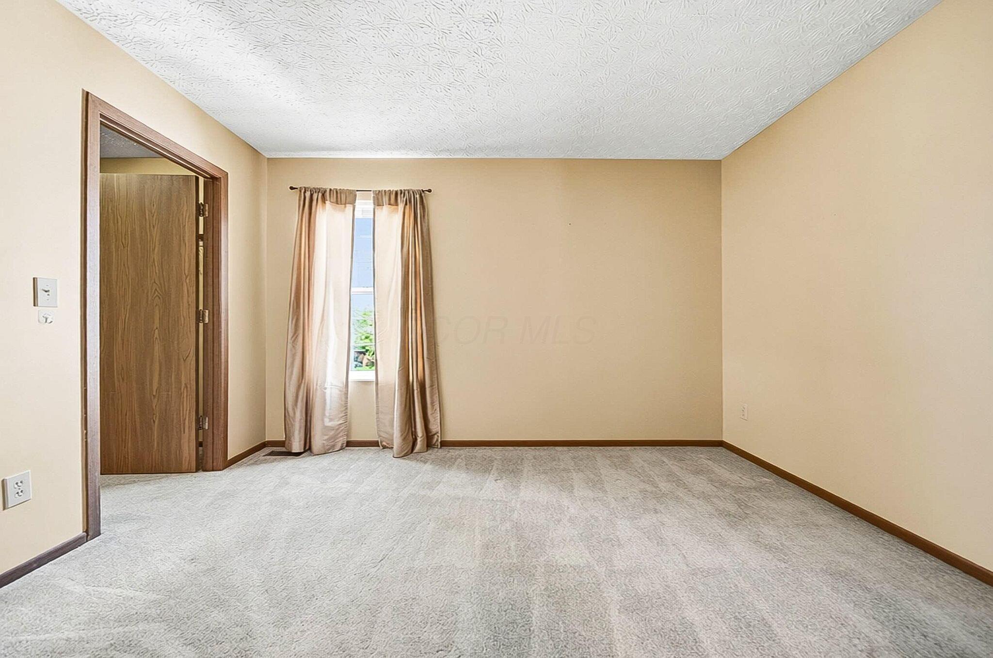 3209 Bellerive Drive