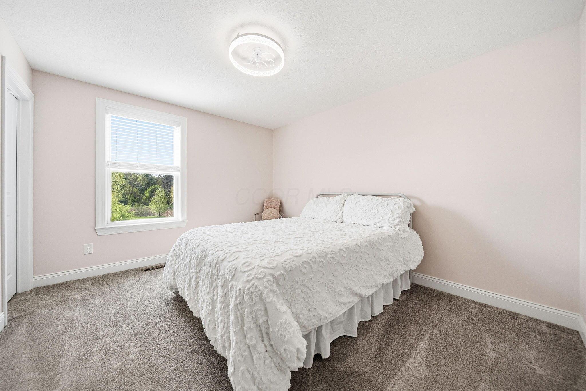 1298 Sunbury Meadows Drive