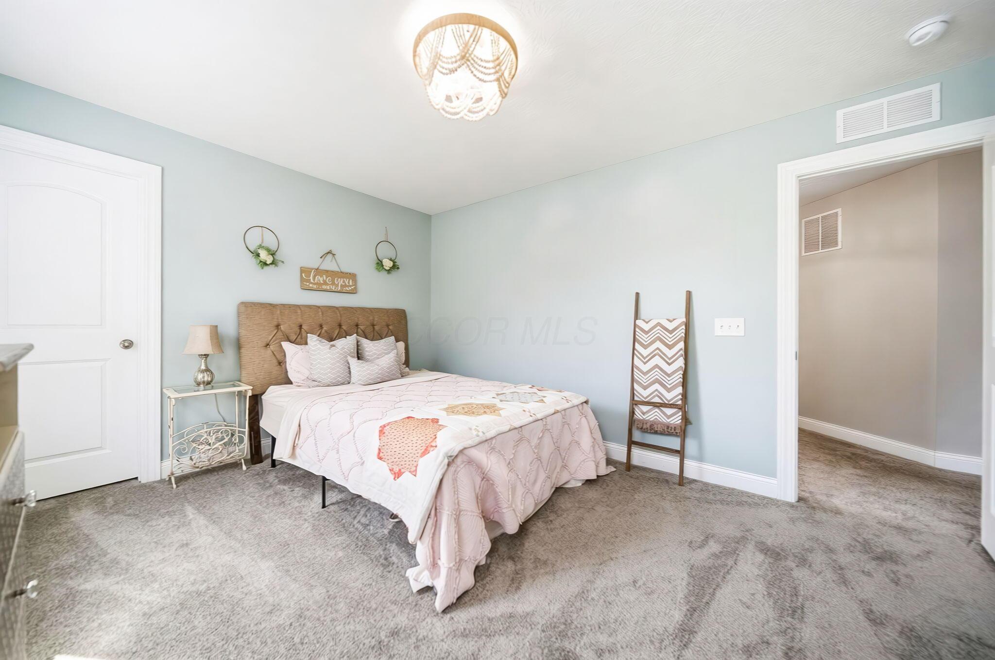 1298 Sunbury Meadows Drive