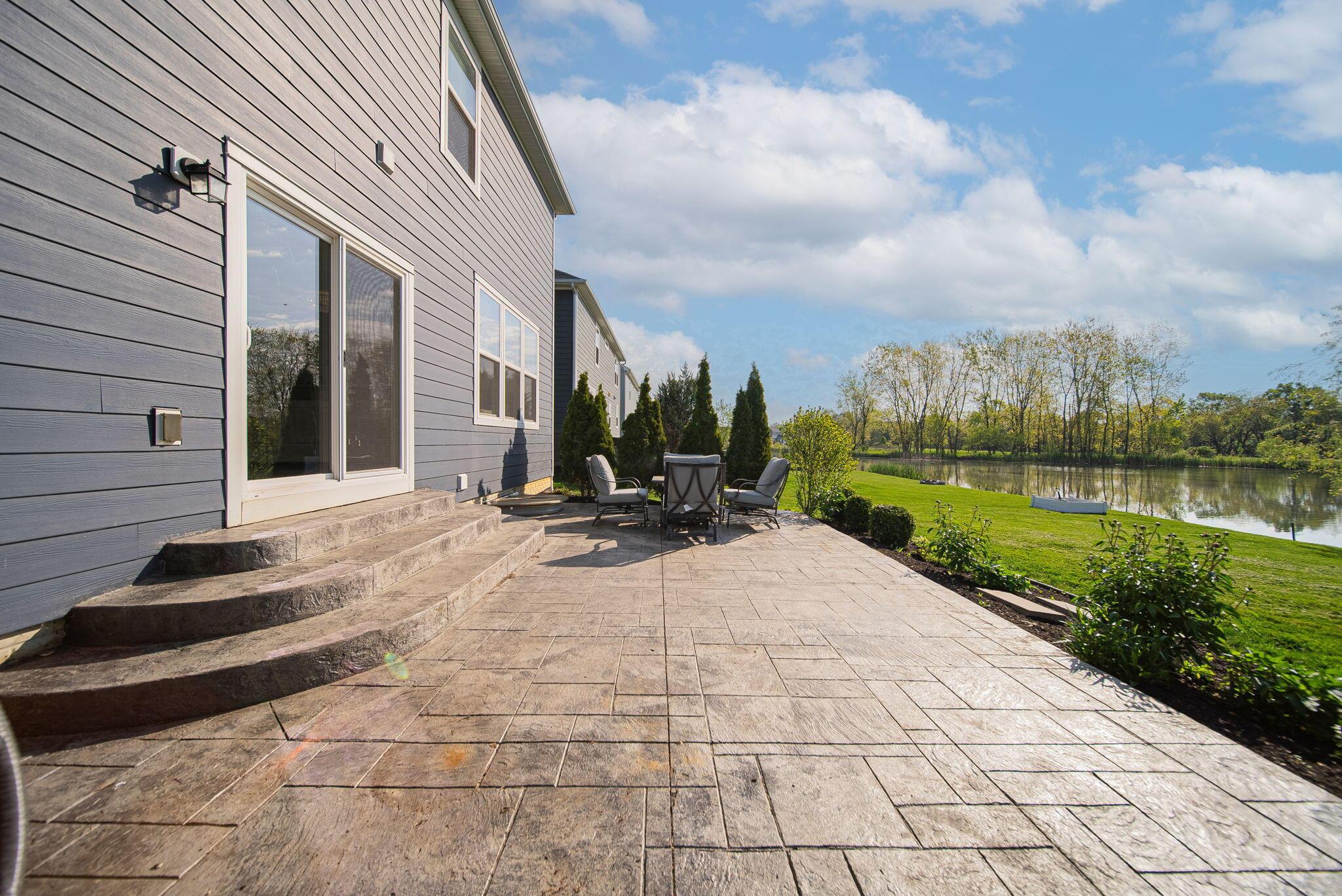 1298 Sunbury Meadows Drive