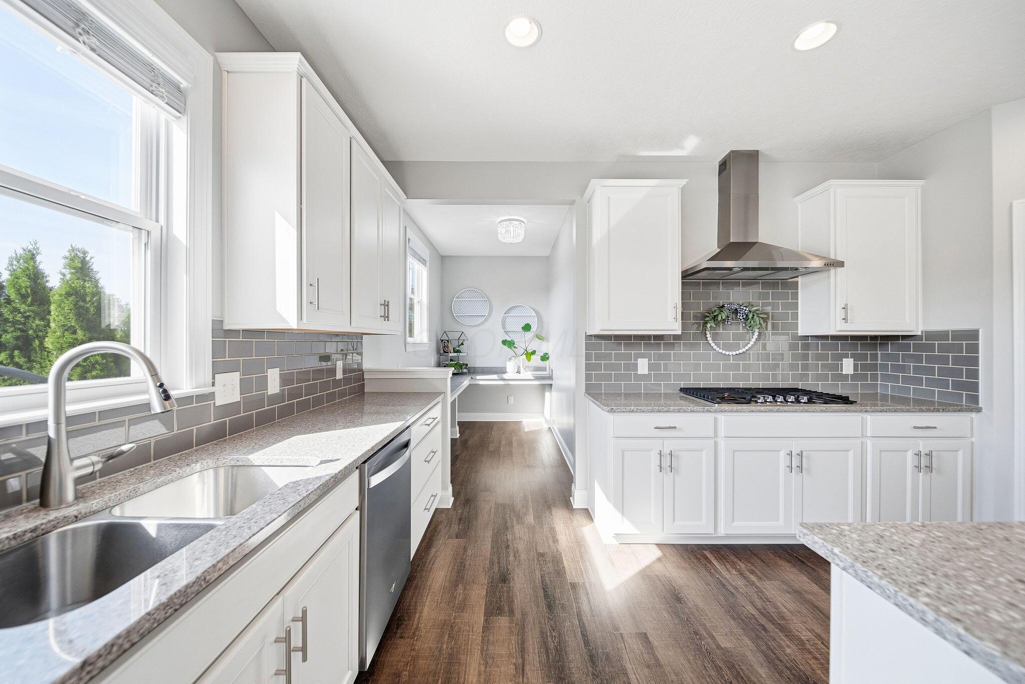 1298 Sunbury Meadows Drive