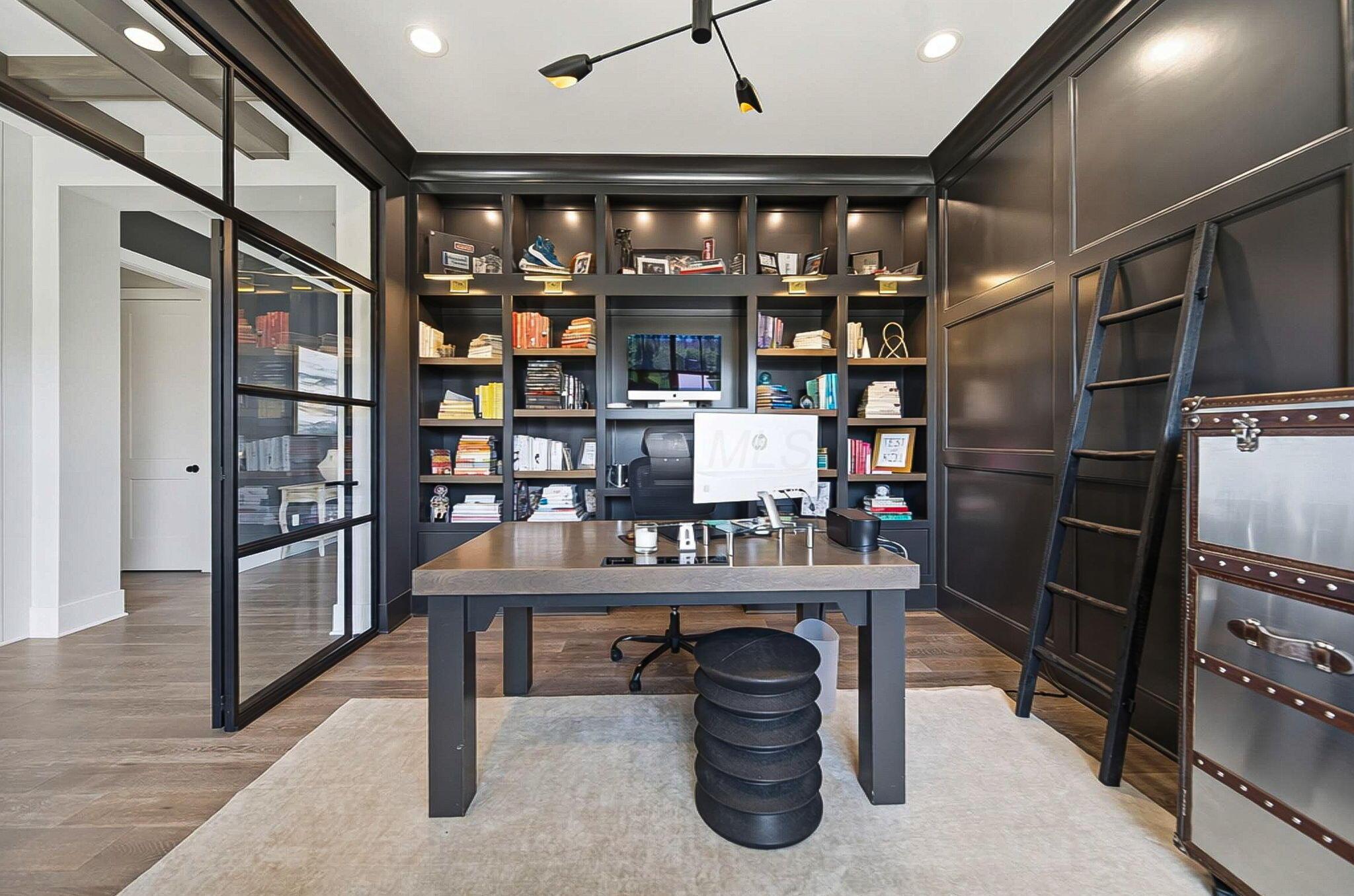 1608 Liberty Bluff Drive