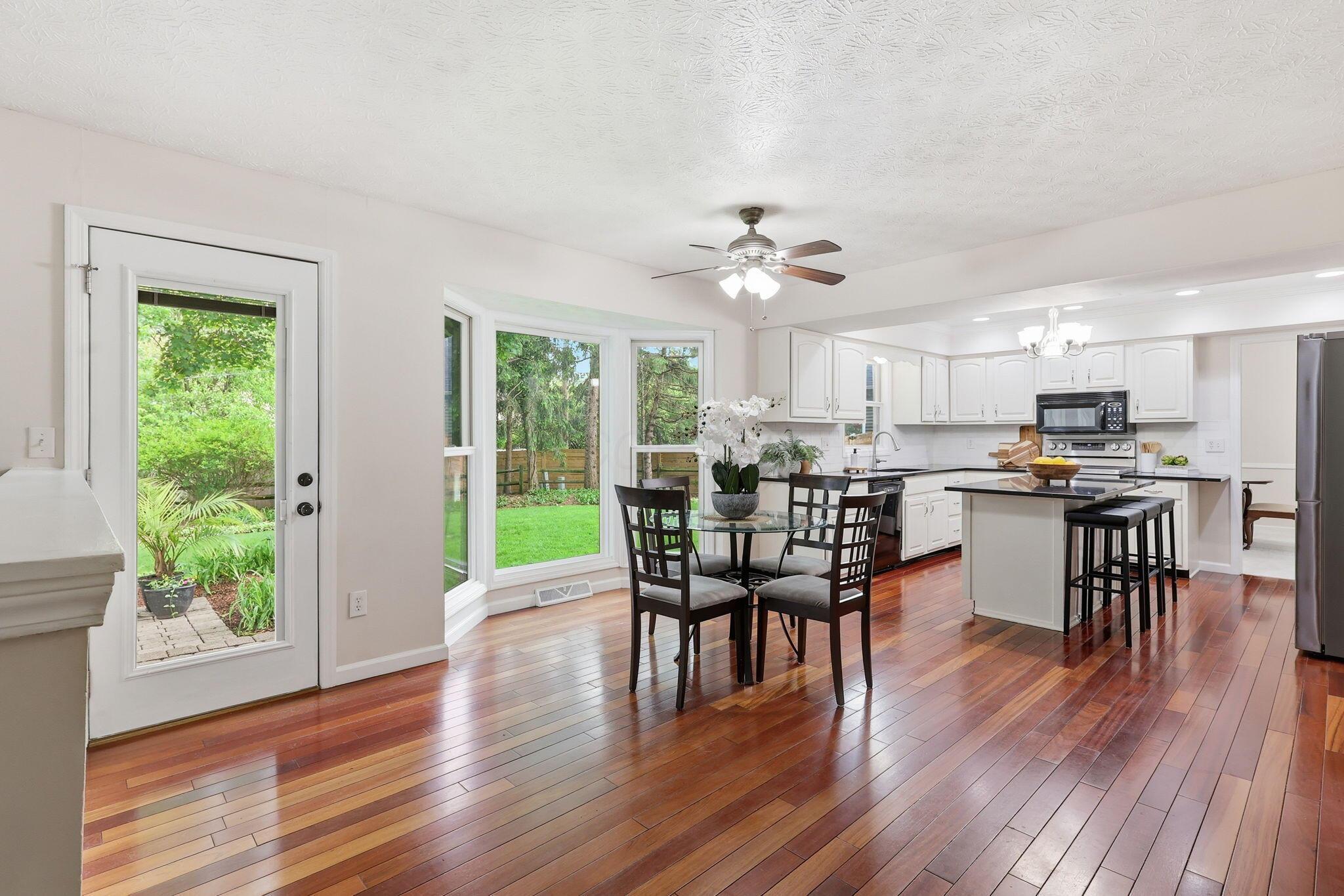 1091 Cross Country Drive